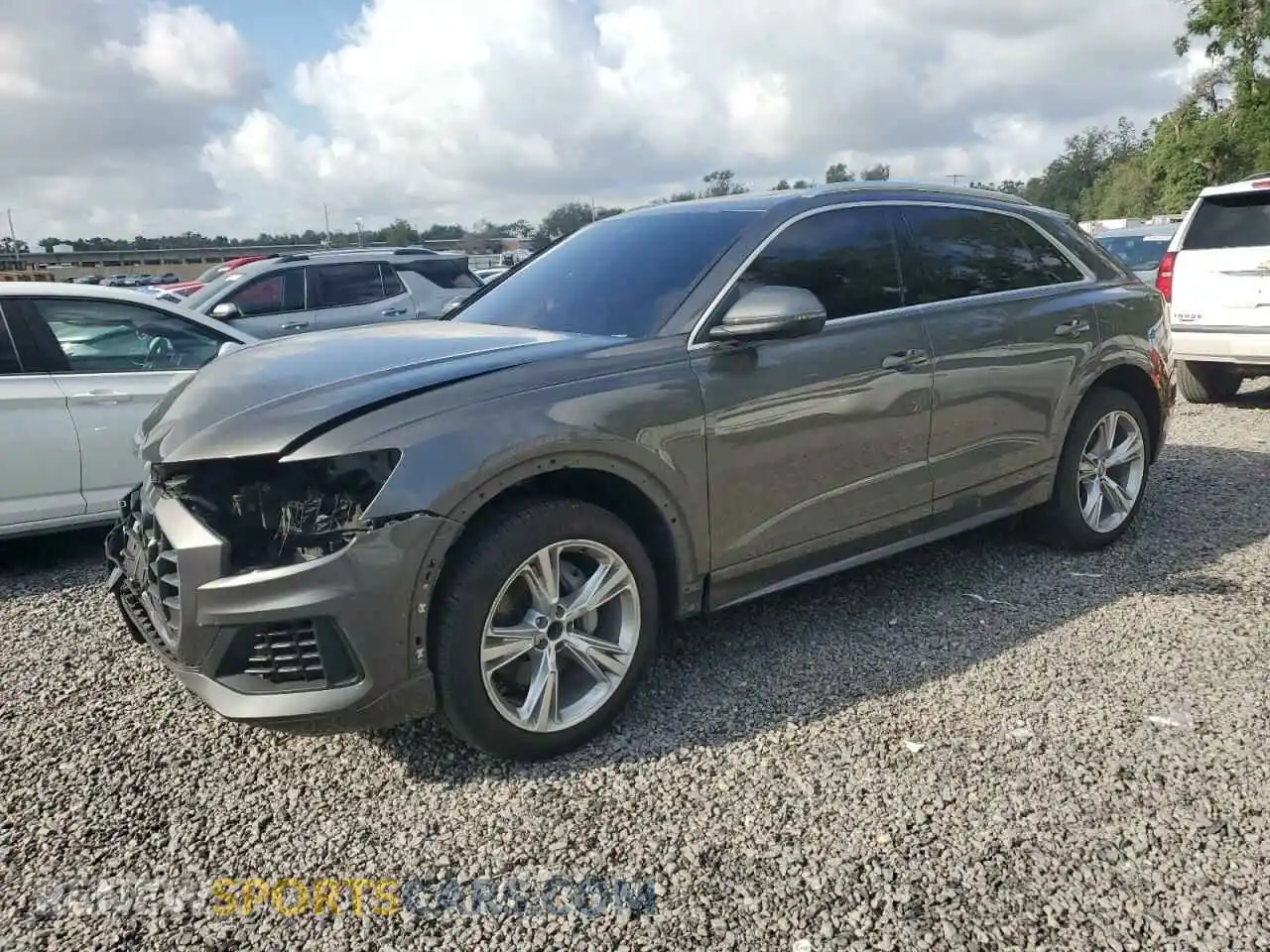 1 Photograph of a damaged car WA1BVAF10KD020691 AUDI Q8 2019