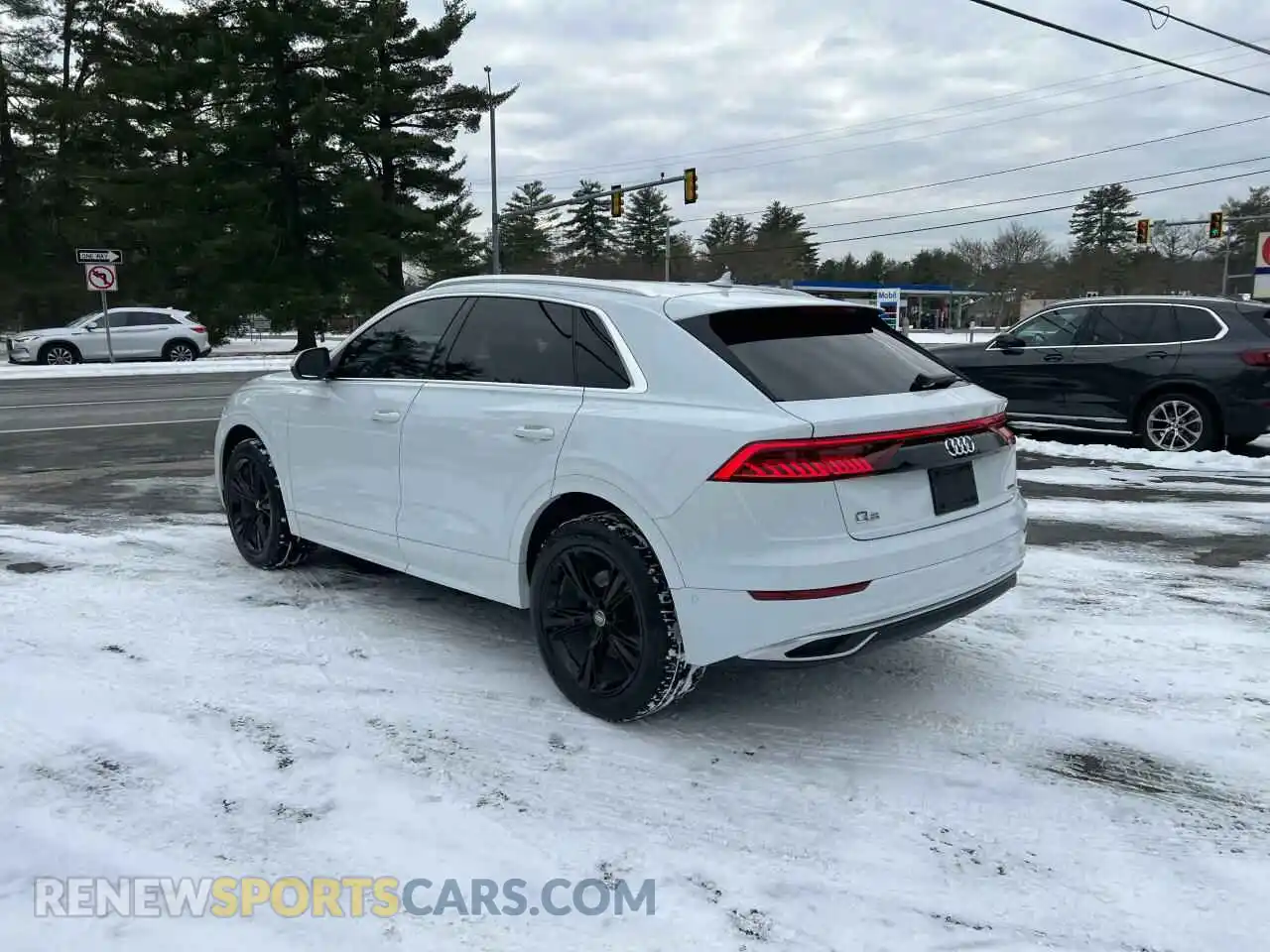 3 Photograph of a damaged car WA1BVAF13KD030308 AUDI Q8 2019