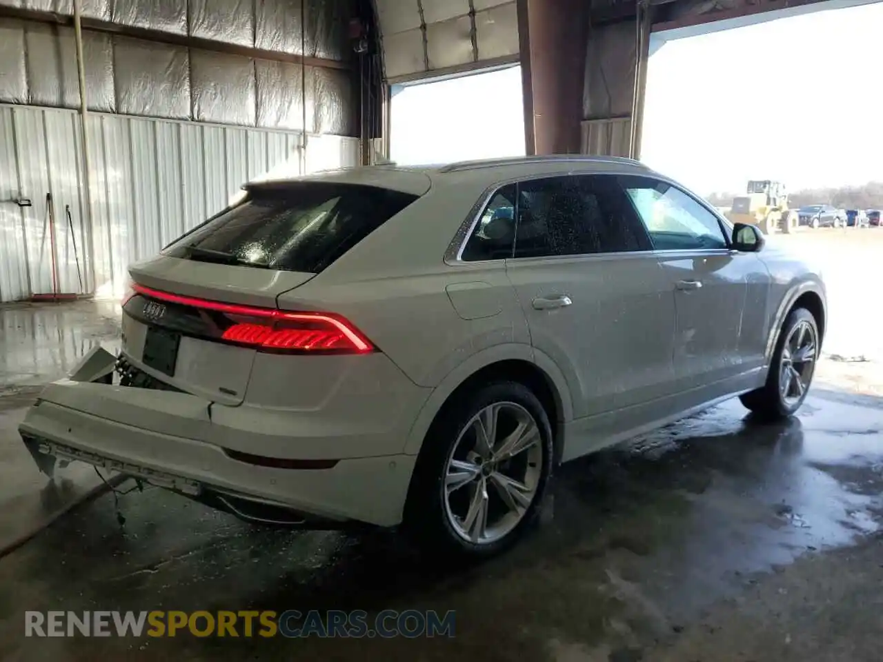 3 fotografías del automóvil dañado WA1BVAF16KD039956 AUDI Q8 2019