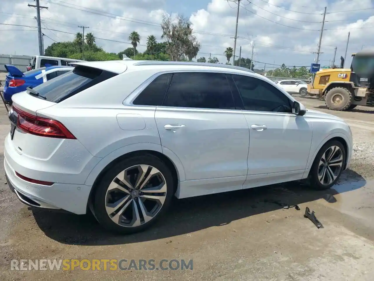 3 Фотография поврежденного автомобиля WA1BVAF17KD037424 AUDI Q8 2019
