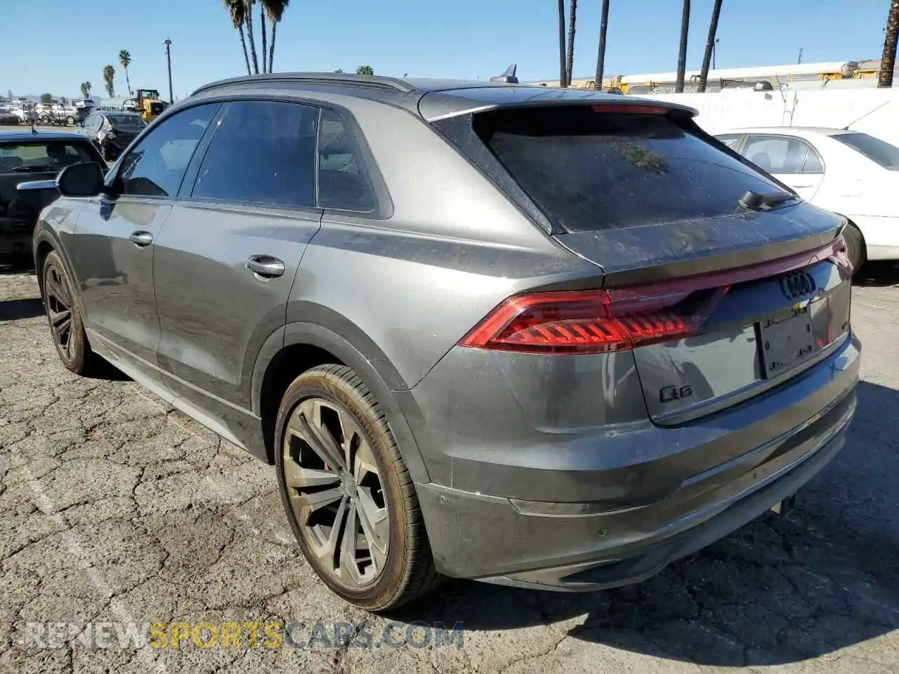 2 Фотография поврежденного автомобиля WA1CVAF11KD018095 AUDI Q8 2019