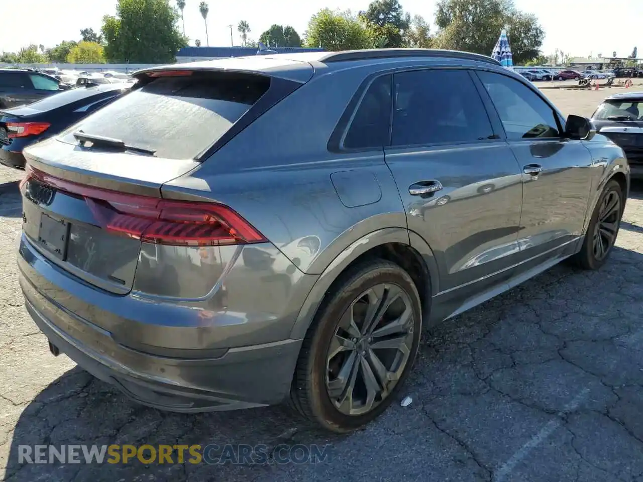 3 Фотография поврежденного автомобиля WA1CVAF11KD018095 AUDI Q8 2019