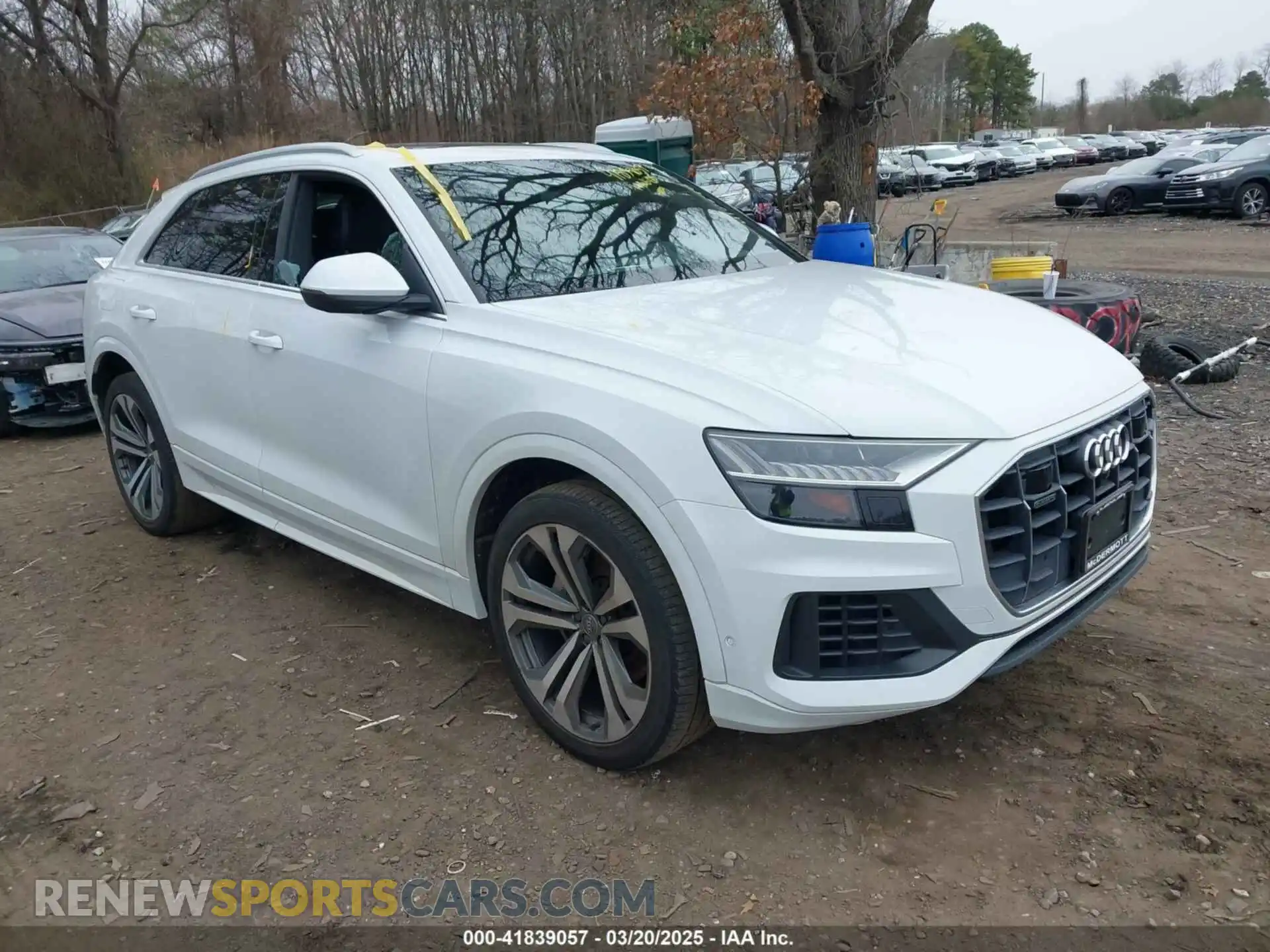 1 Фотография поврежденного автомобиля WA1CVAF19KD008236 AUDI Q8 2019