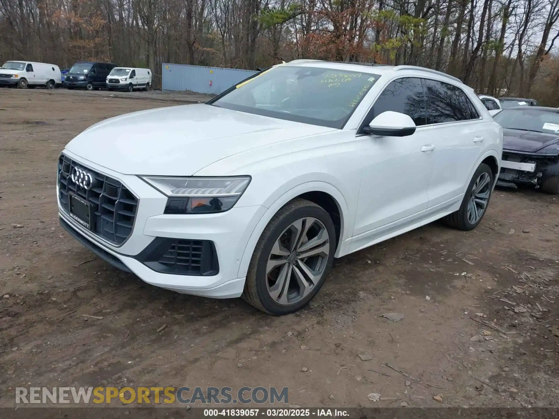 2 Фотография поврежденного автомобиля WA1CVAF19KD008236 AUDI Q8 2019