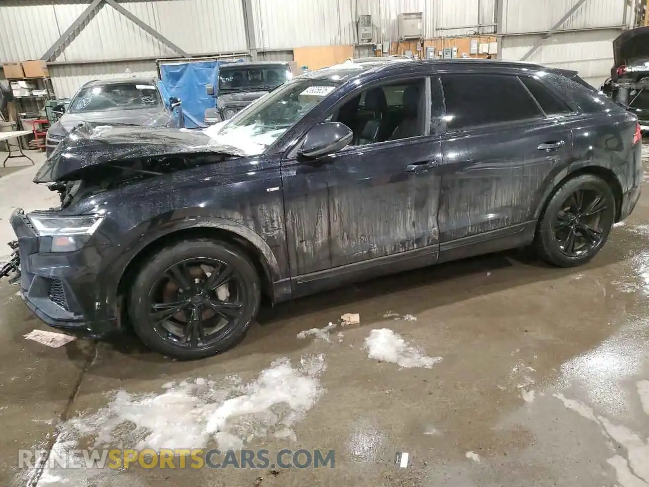1 Фотография поврежденного автомобиля WA1DVAF14KD007239 AUDI Q8 2019
