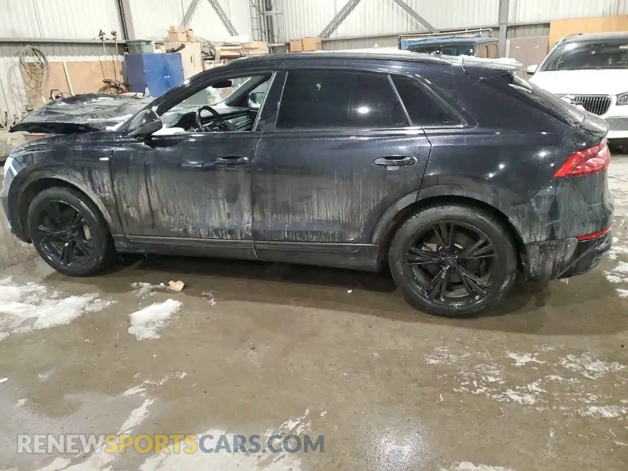 2 Фотография поврежденного автомобиля WA1DVAF14KD007239 AUDI Q8 2019