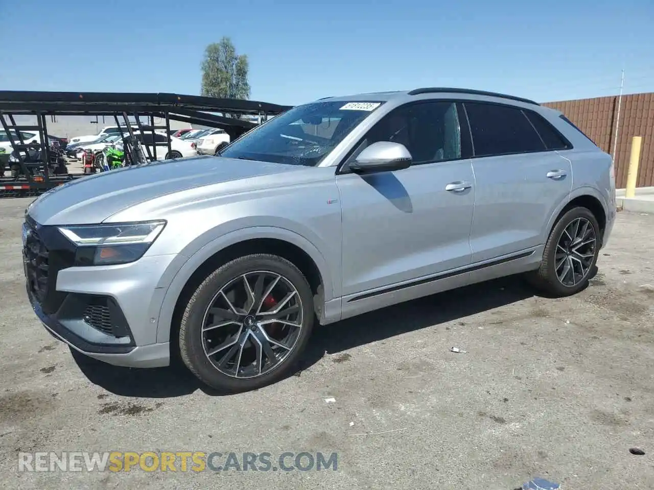 1 Фотография поврежденного автомобиля WA1EVAF13KD021055 AUDI Q8 2019