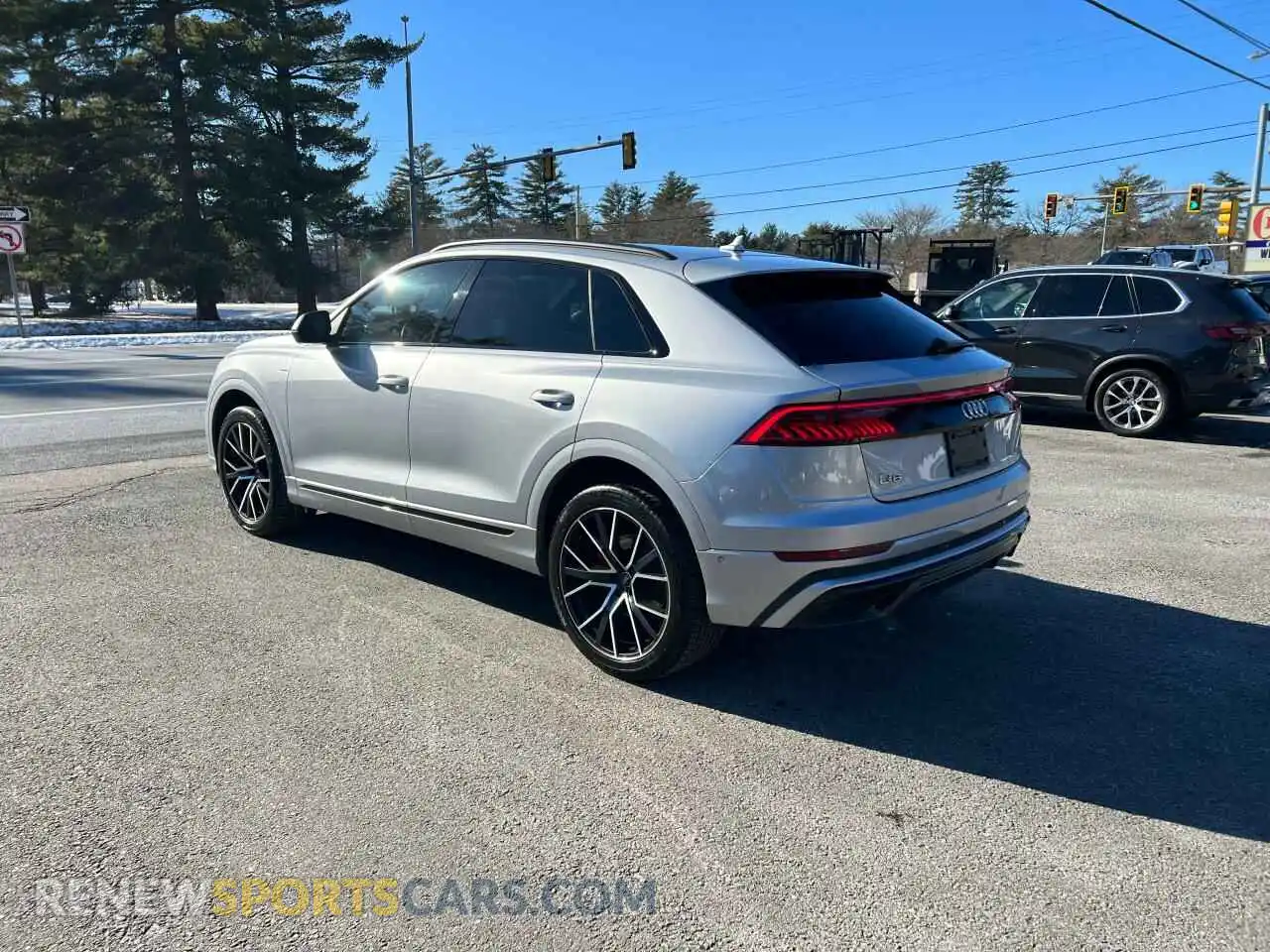 3 Photograph of a damaged car WA1EVAF14KD017080 AUDI Q8 2019