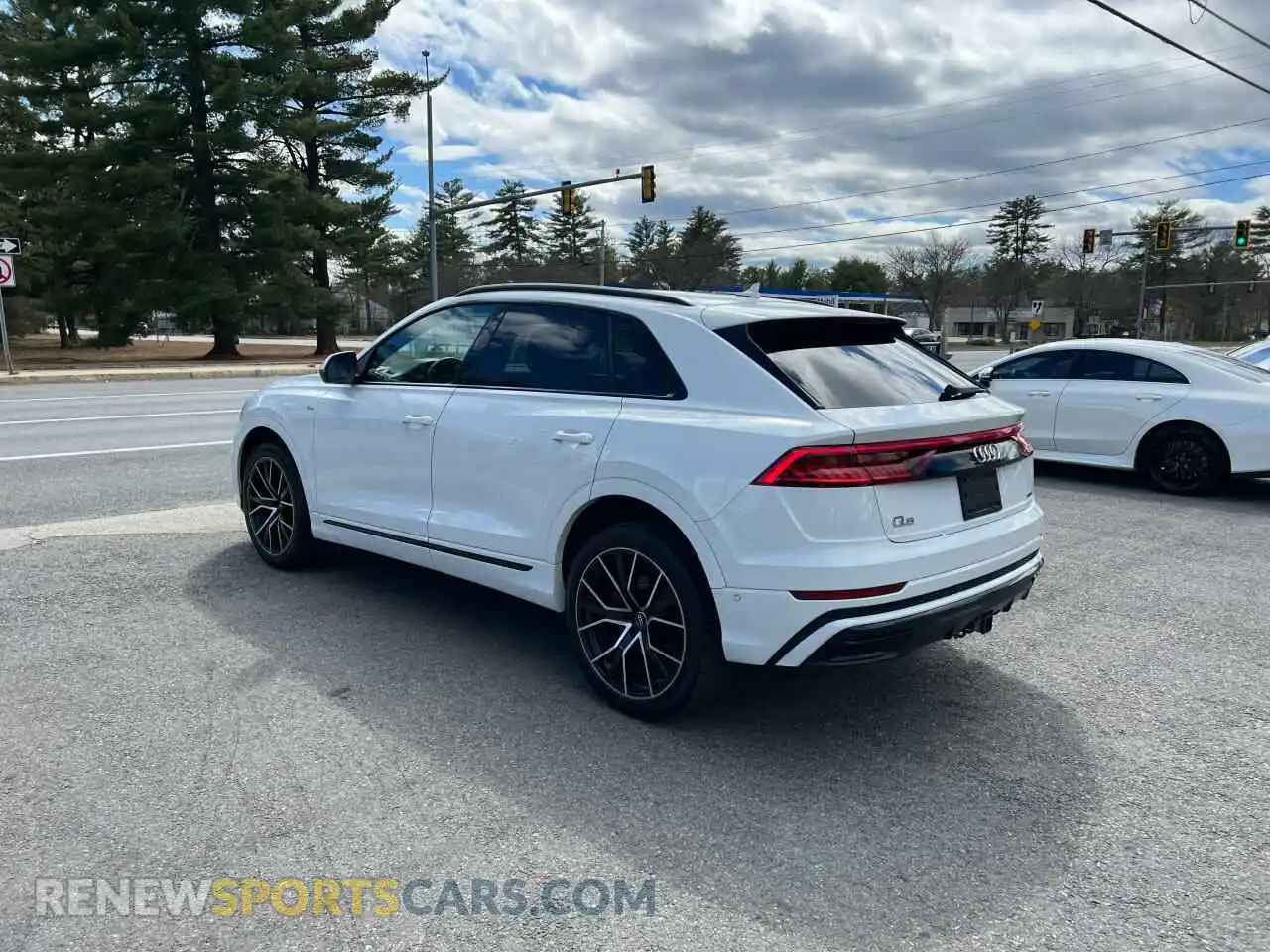 3 Photograph of a damaged car WA1EVAF17KD039090 AUDI Q8 2019