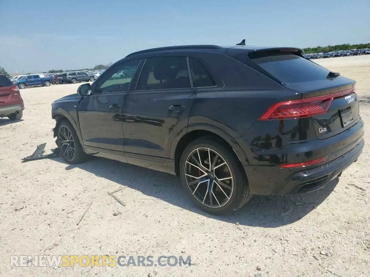 2 Фотография поврежденного автомобиля WA1EVAF19KD020962 AUDI Q8 2019