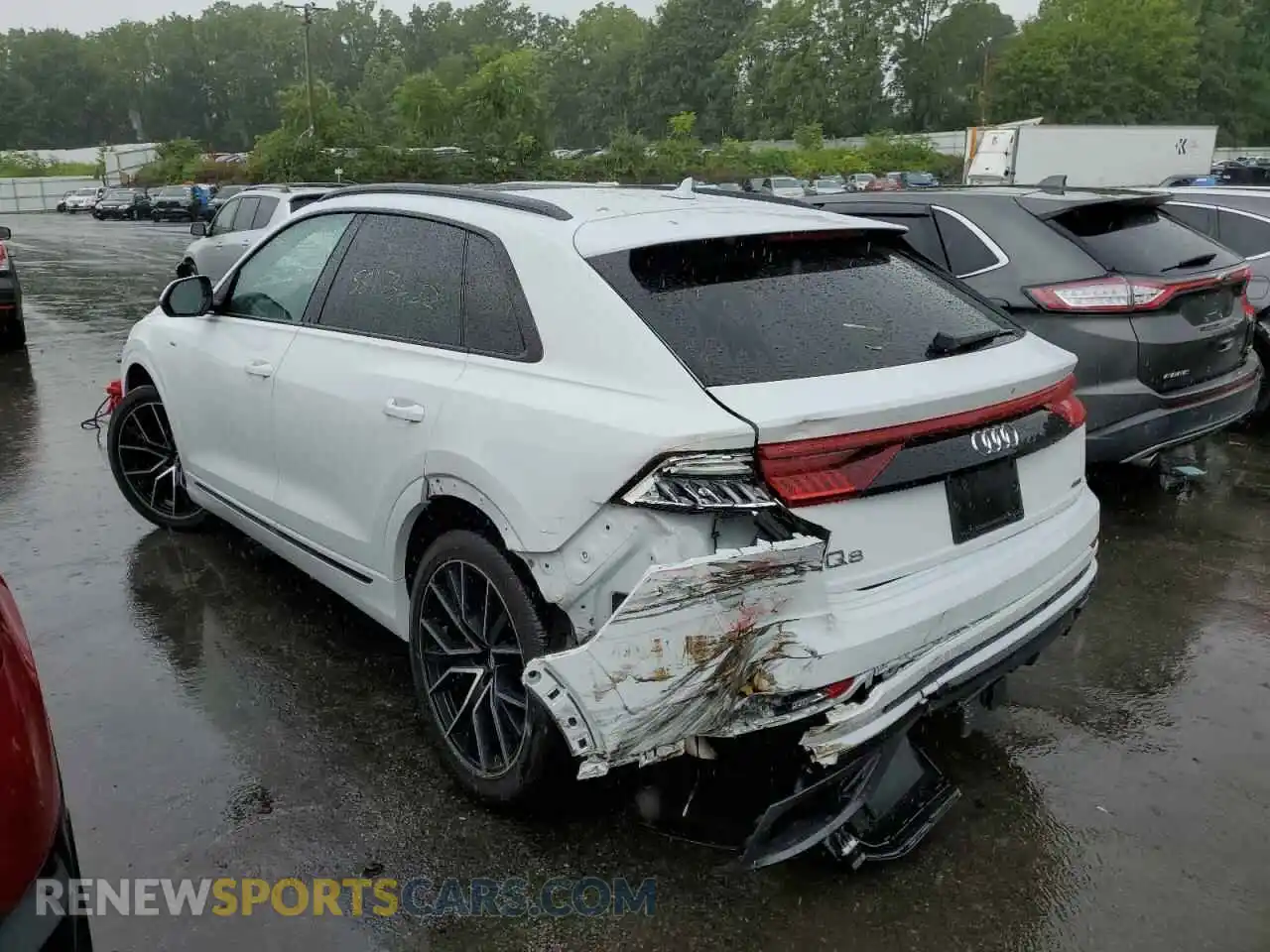3 Фотография поврежденного автомобиля WA1FVAF10KD029084 AUDI Q8 2019