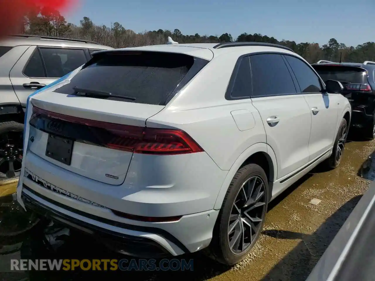 3 Фотография поврежденного автомобиля WA1FVAF13KD047532 AUDI Q8 2019