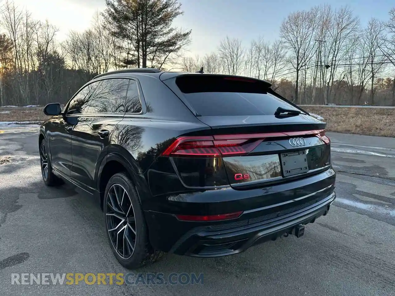 3 Фотография поврежденного автомобиля WA1FVAF15KD025497 AUDI Q8 2019