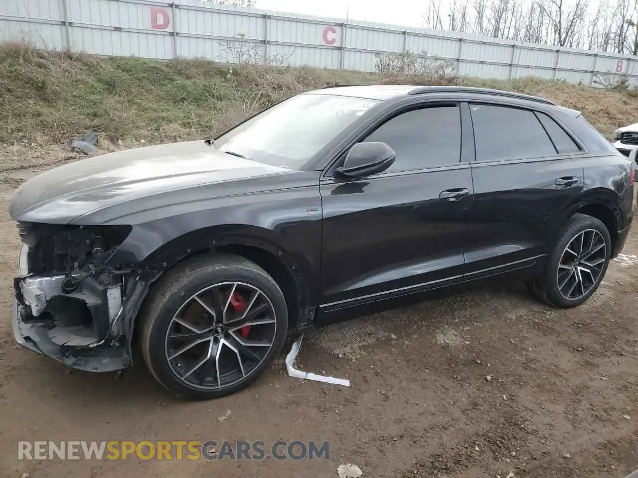 1 Фотография поврежденного автомобиля WA1FVBF13KD022085 AUDI Q8 2019