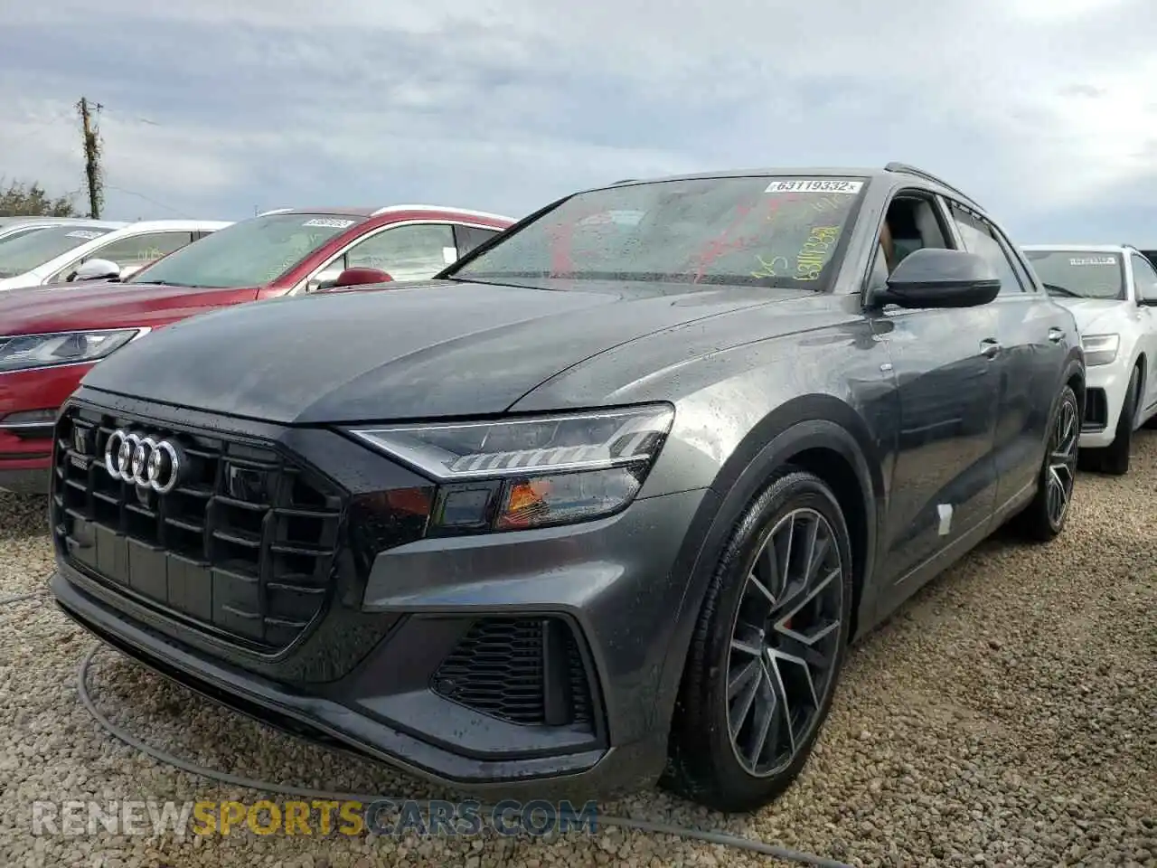 2 fotografías del automóvil dañado WA1FVAF16LD004773 AUDI Q8 2020