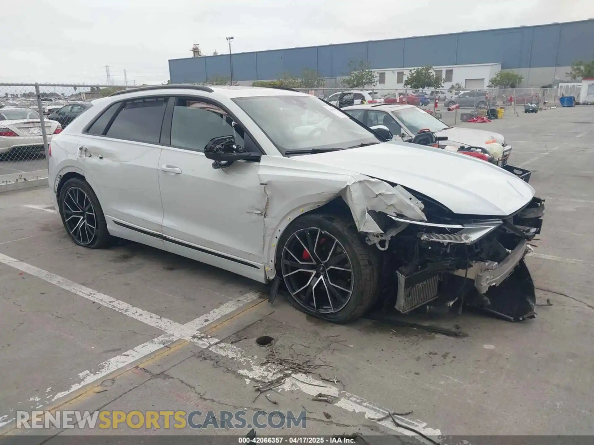 1 Фотография поврежденного автомобиля WA1FVAF17LD008900 AUDI Q8 2020