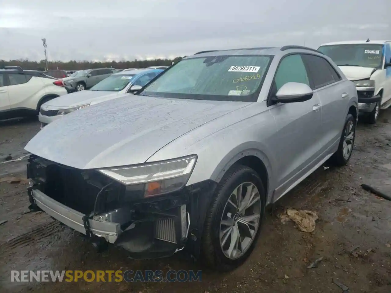2 fotografías del automóvil dañado WA1AVAF12MD018519 AUDI Q8 2021