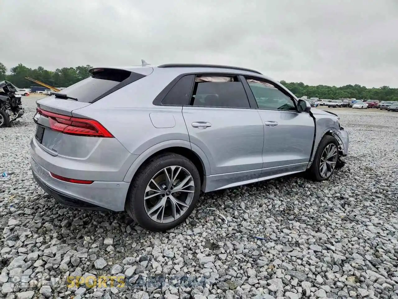 3 Photograph of a damaged car WA1AVAF16MD014473 AUDI Q8 2021