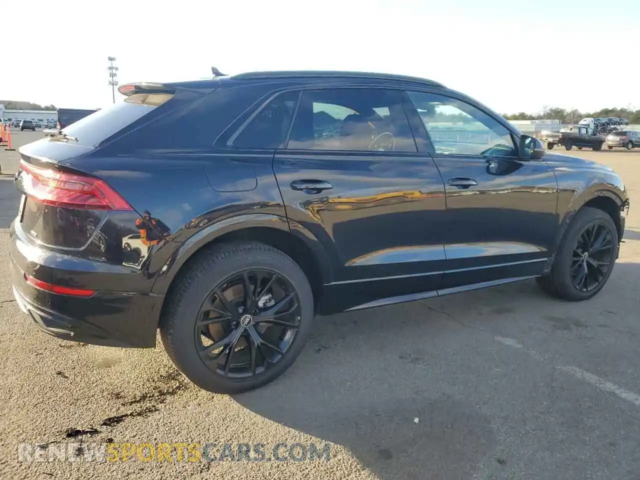 3 Photograph of a damaged car WA1AVAF18MD028956 AUDI Q8 2021