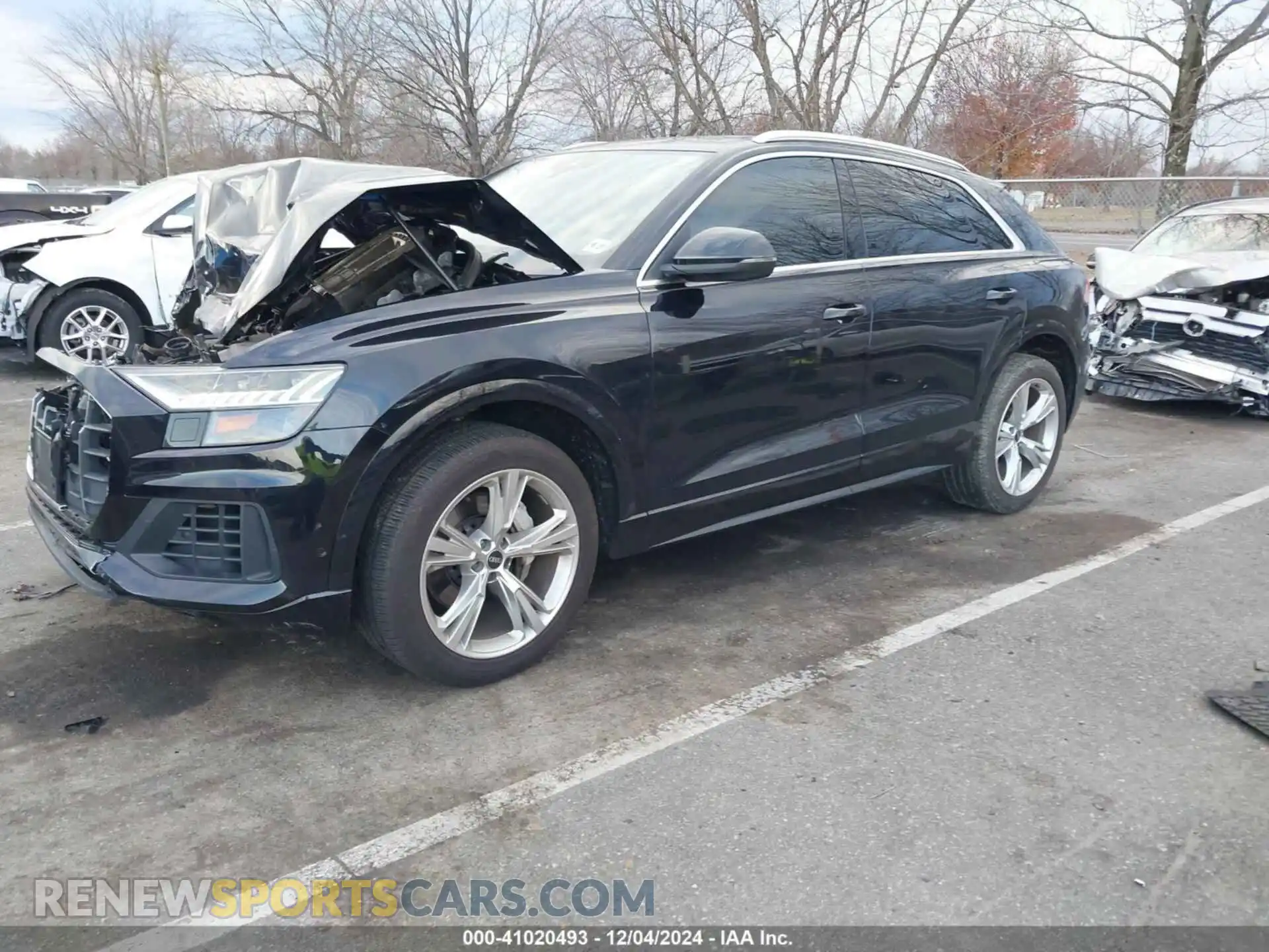 2 fotografías del automóvil dañado WA1BVAF13MD028948 AUDI Q8 2021