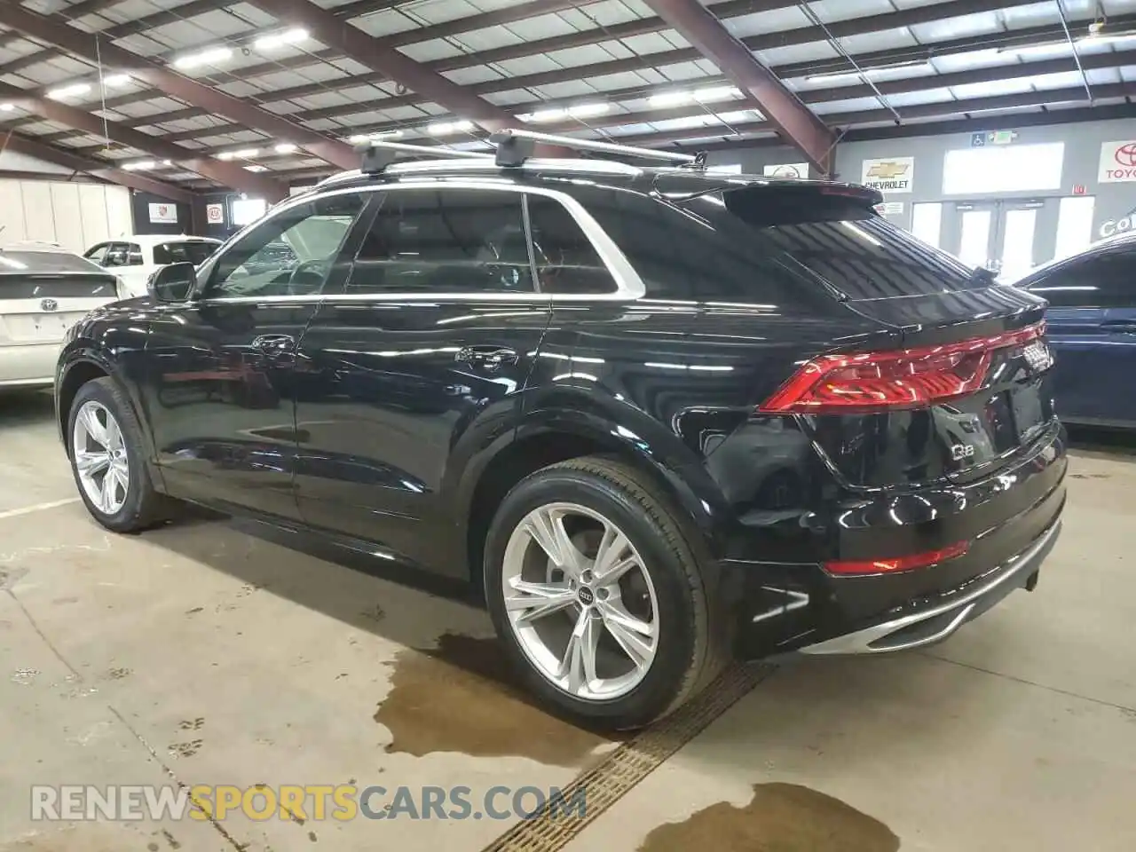 2 Photograph of a damaged car WA1BVAF15MD035173 AUDI Q8 2021
