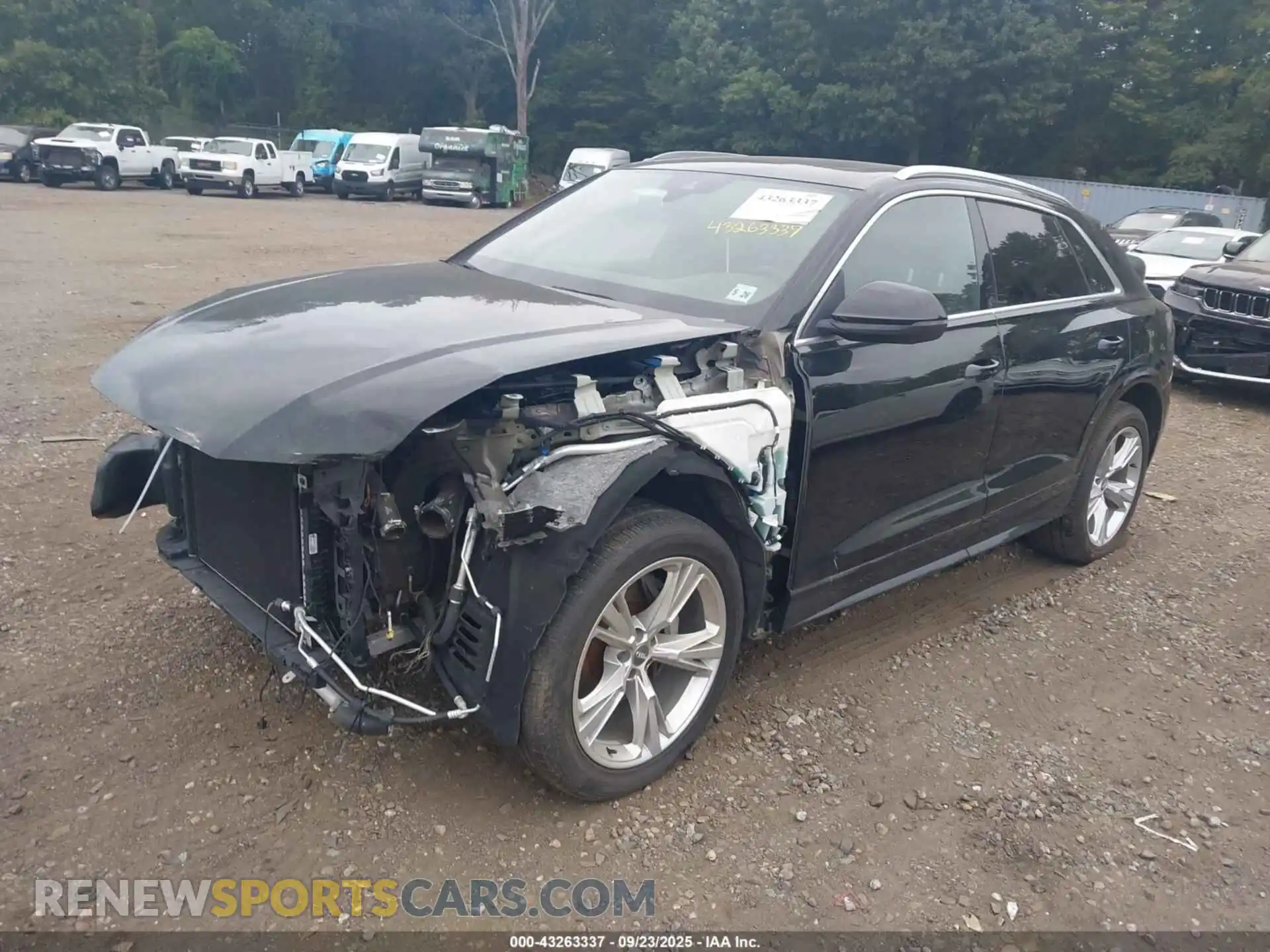 2 Фотография поврежденного автомобиля WA1BVAF16MD003557 AUDI Q8 2021