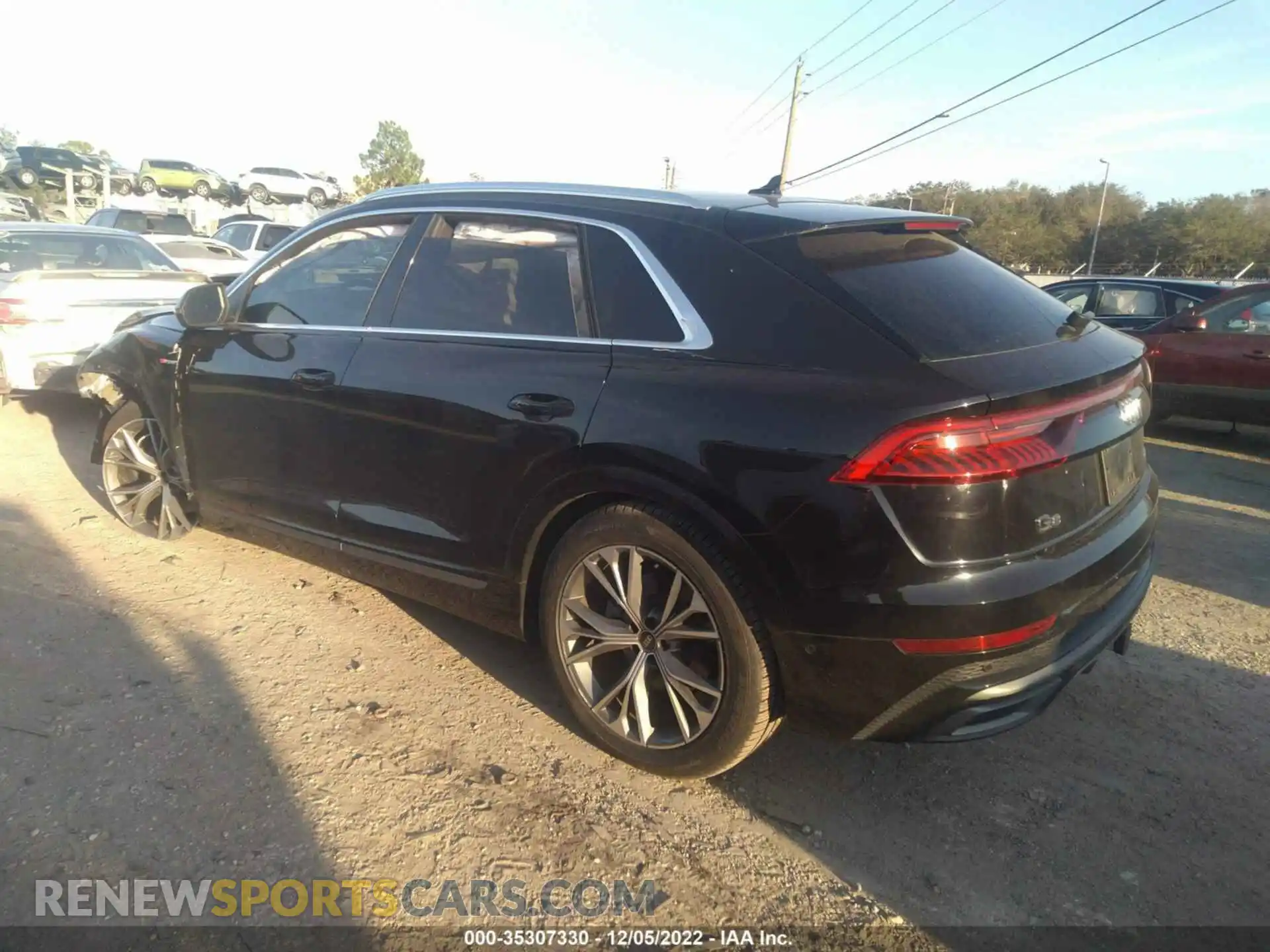 3 Photograph of a damaged car WA1EVAF11MD019503 AUDI Q8 2021