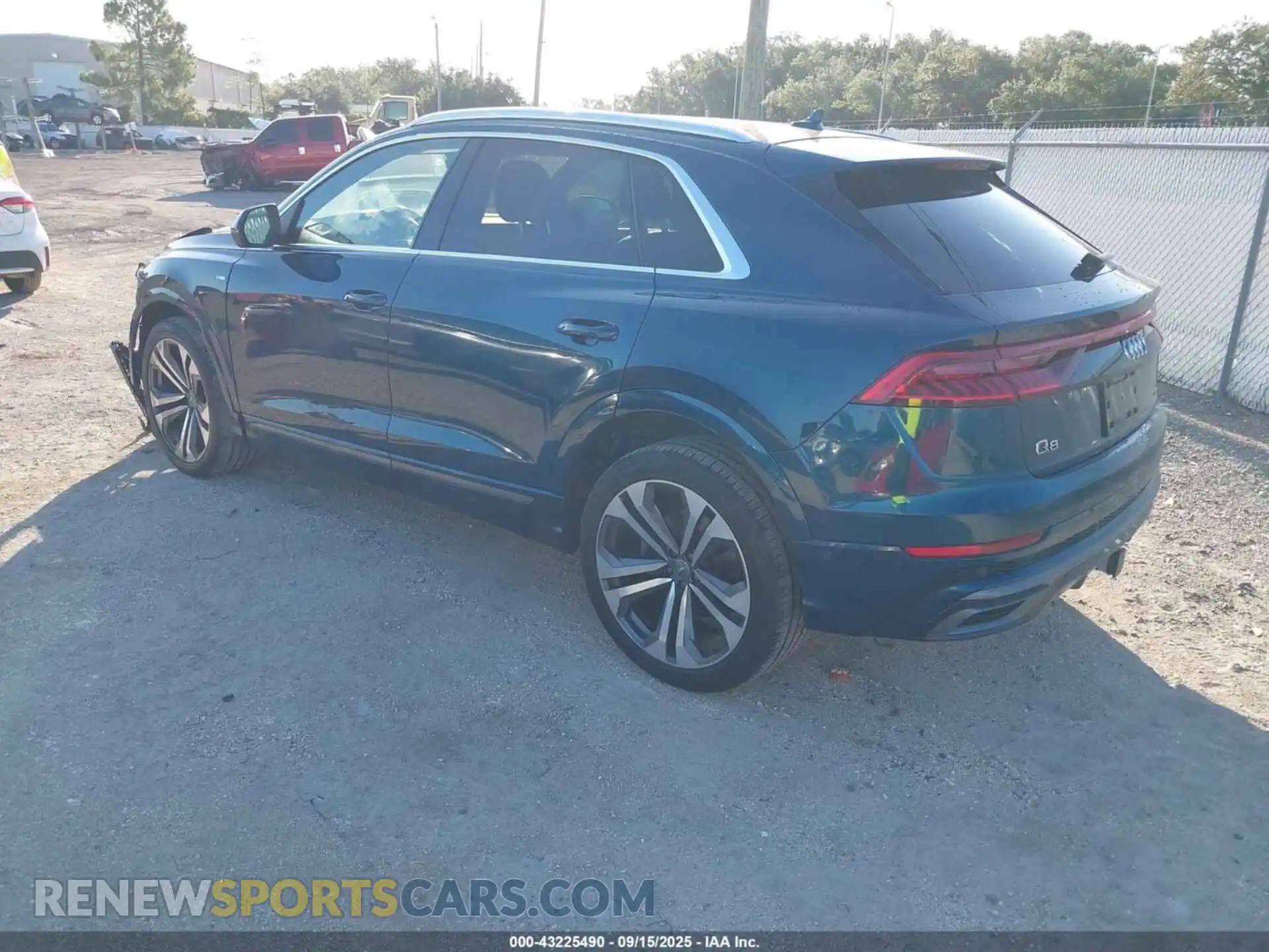3 Photograph of a damaged car WA1EVAF12MD003519 AUDI Q8 2021