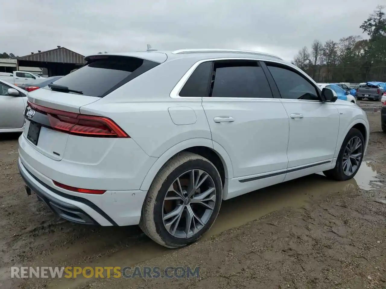 3 Photograph of a damaged car WA1EVAF12MD004203 AUDI Q8 2021