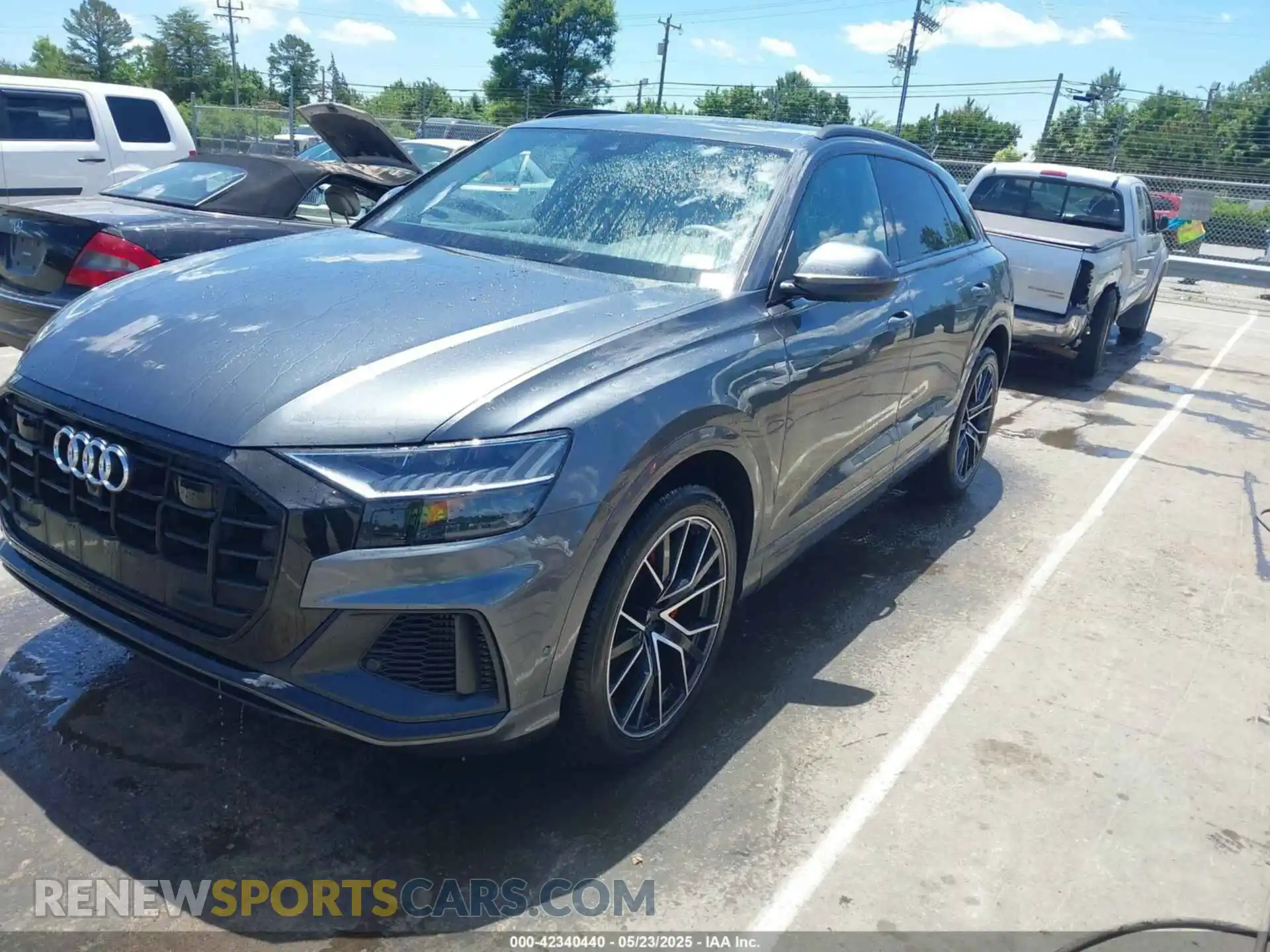 2 Фотография поврежденного автомобиля WA1EVAF12MD006405 AUDI Q8 2021
