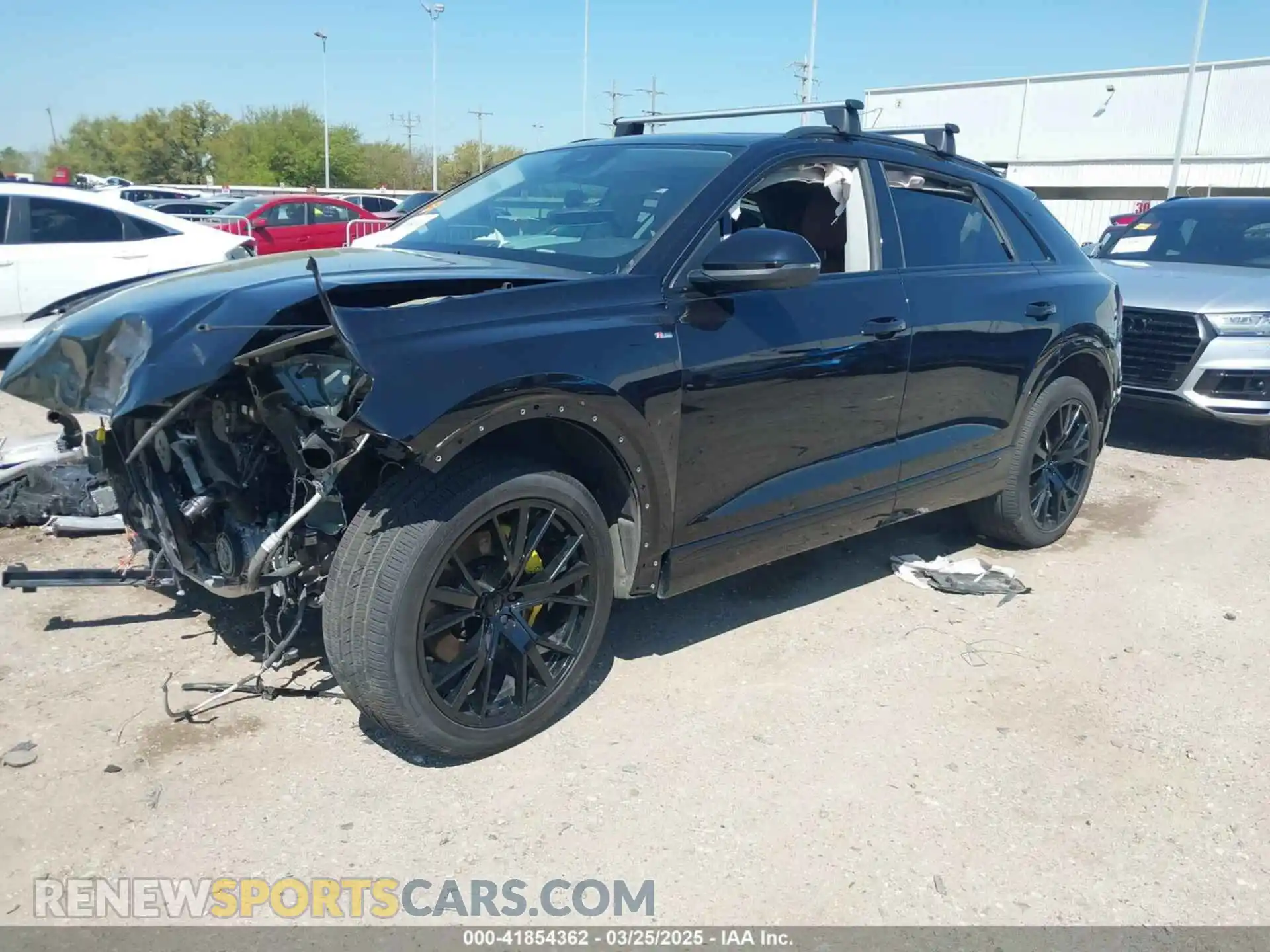 2 Photograph of a damaged car WA1EVAF14MD003053 AUDI Q8 2021