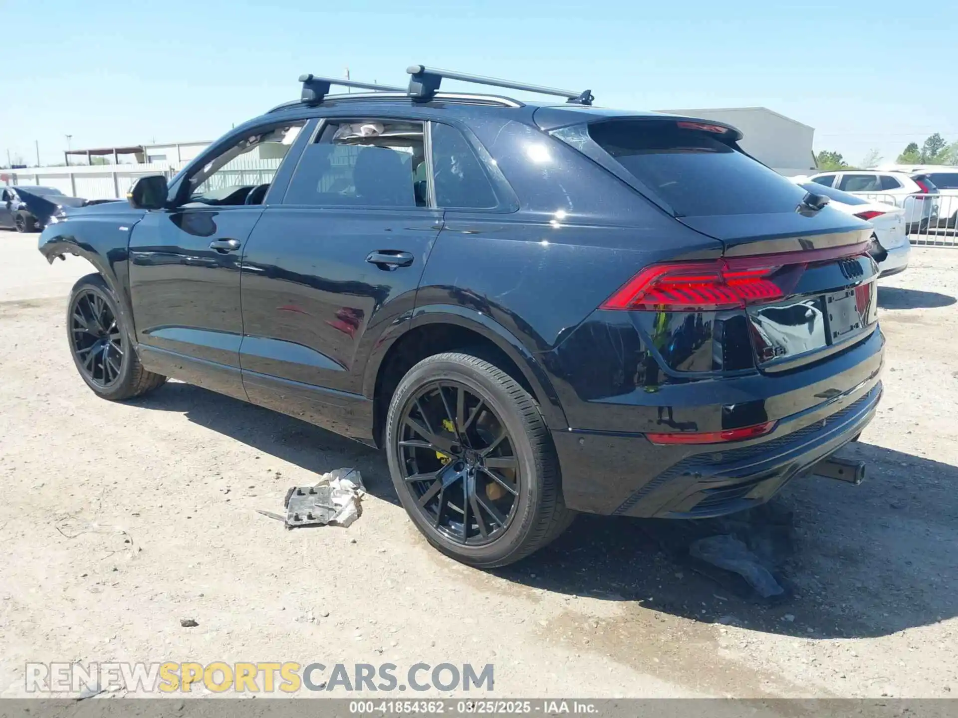 3 Photograph of a damaged car WA1EVAF14MD003053 AUDI Q8 2021