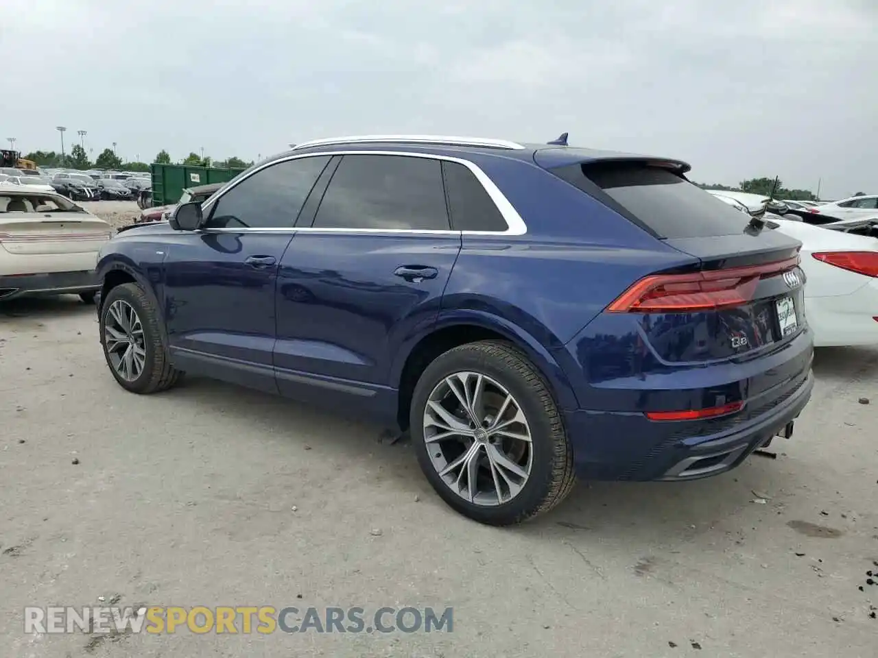 2 Photograph of a damaged car WA1EVAF15MD002610 AUDI Q8 2021