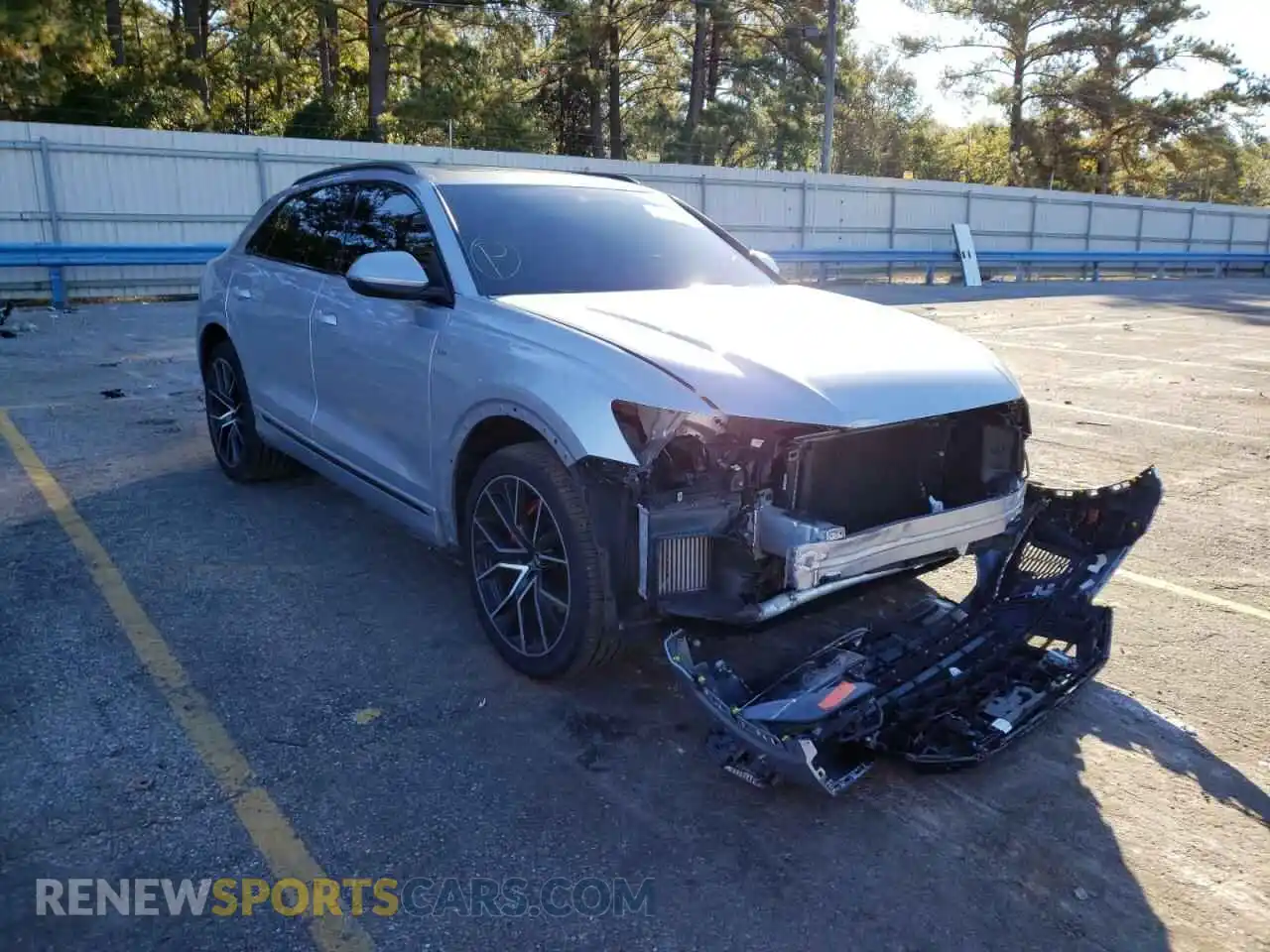 1 Photograph of a damaged car WA1EVAF15MD006933 AUDI Q8 2021