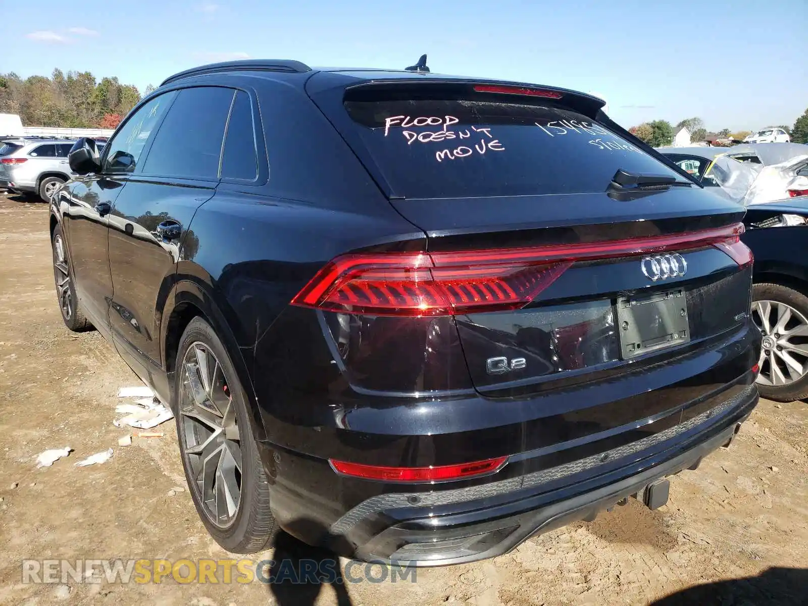 3 Photograph of a damaged car WA1EVAF15MD008469 AUDI Q8 2021