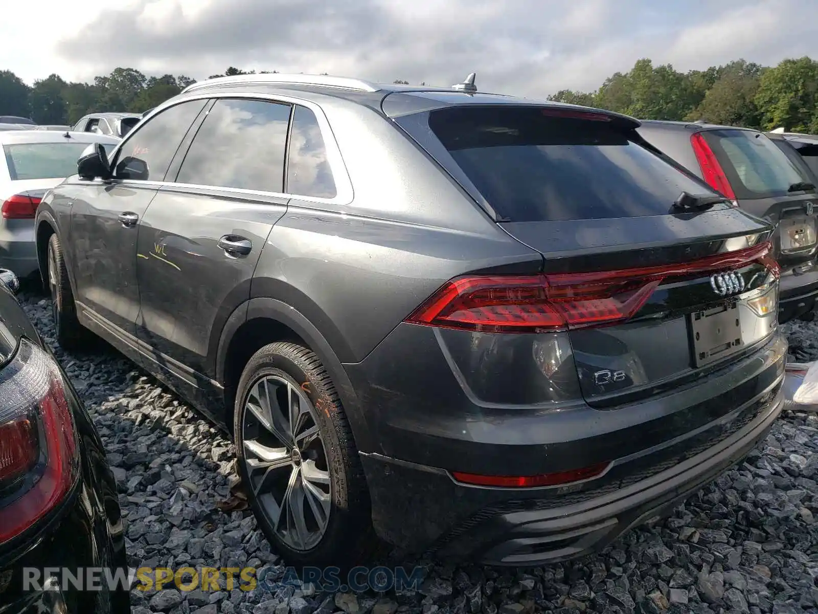 3 Photograph of a damaged car WA1EVAF16MD011719 AUDI Q8 2021