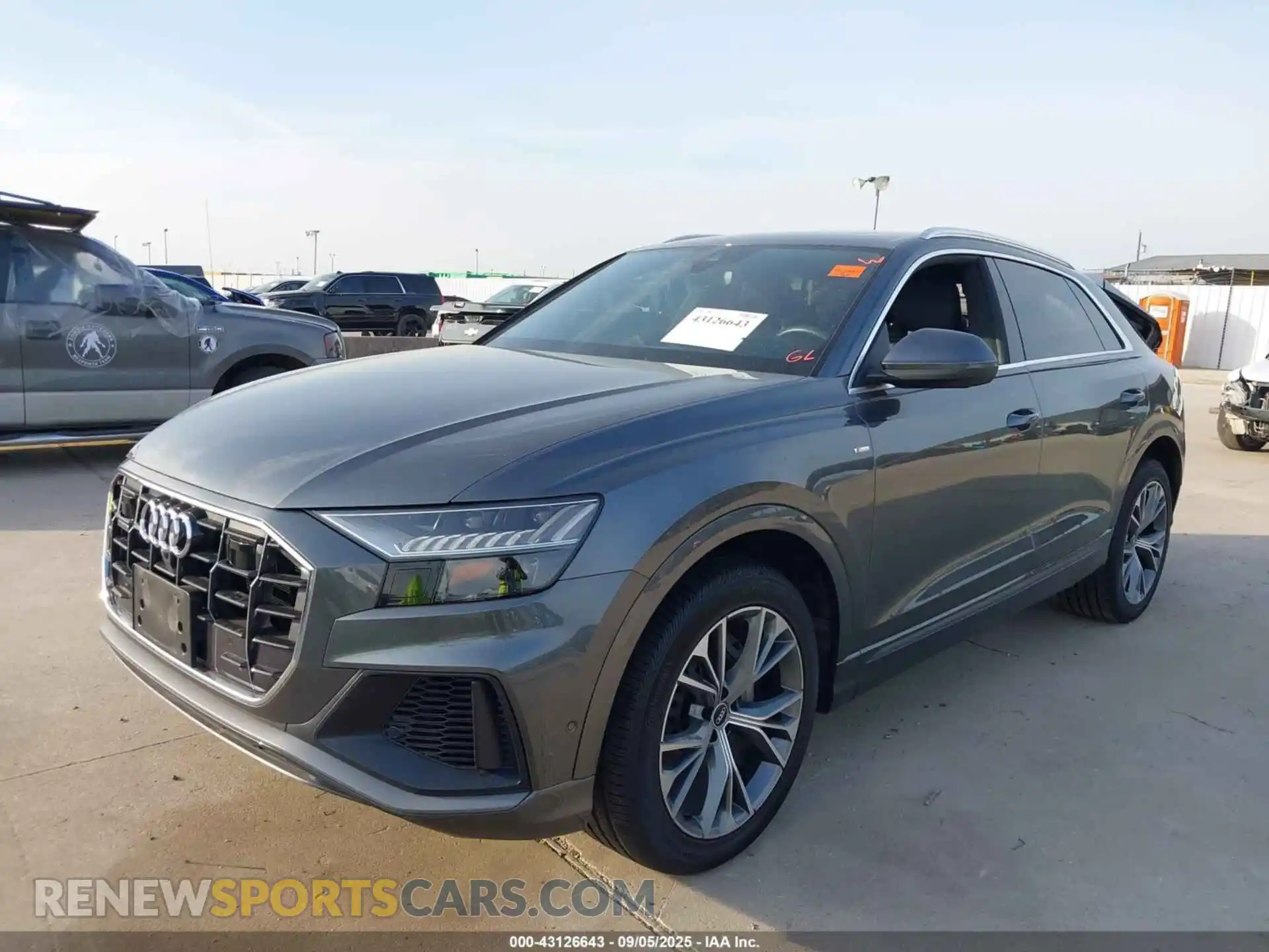 2 Photograph of a damaged car WA1EVAF16MD020484 AUDI Q8 2021