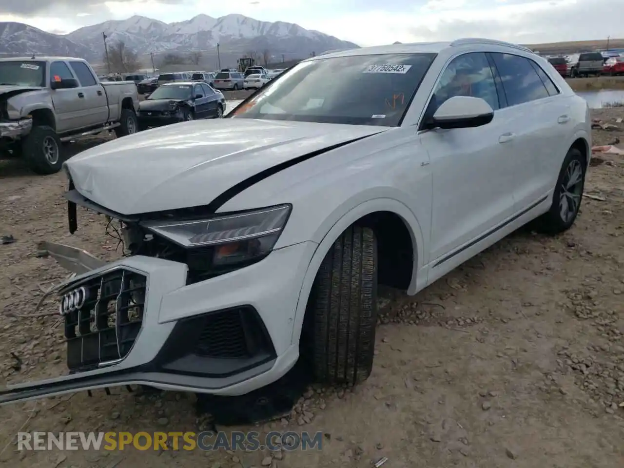 2 Photograph of a damaged car WA1EVAF16MD028987 AUDI Q8 2021