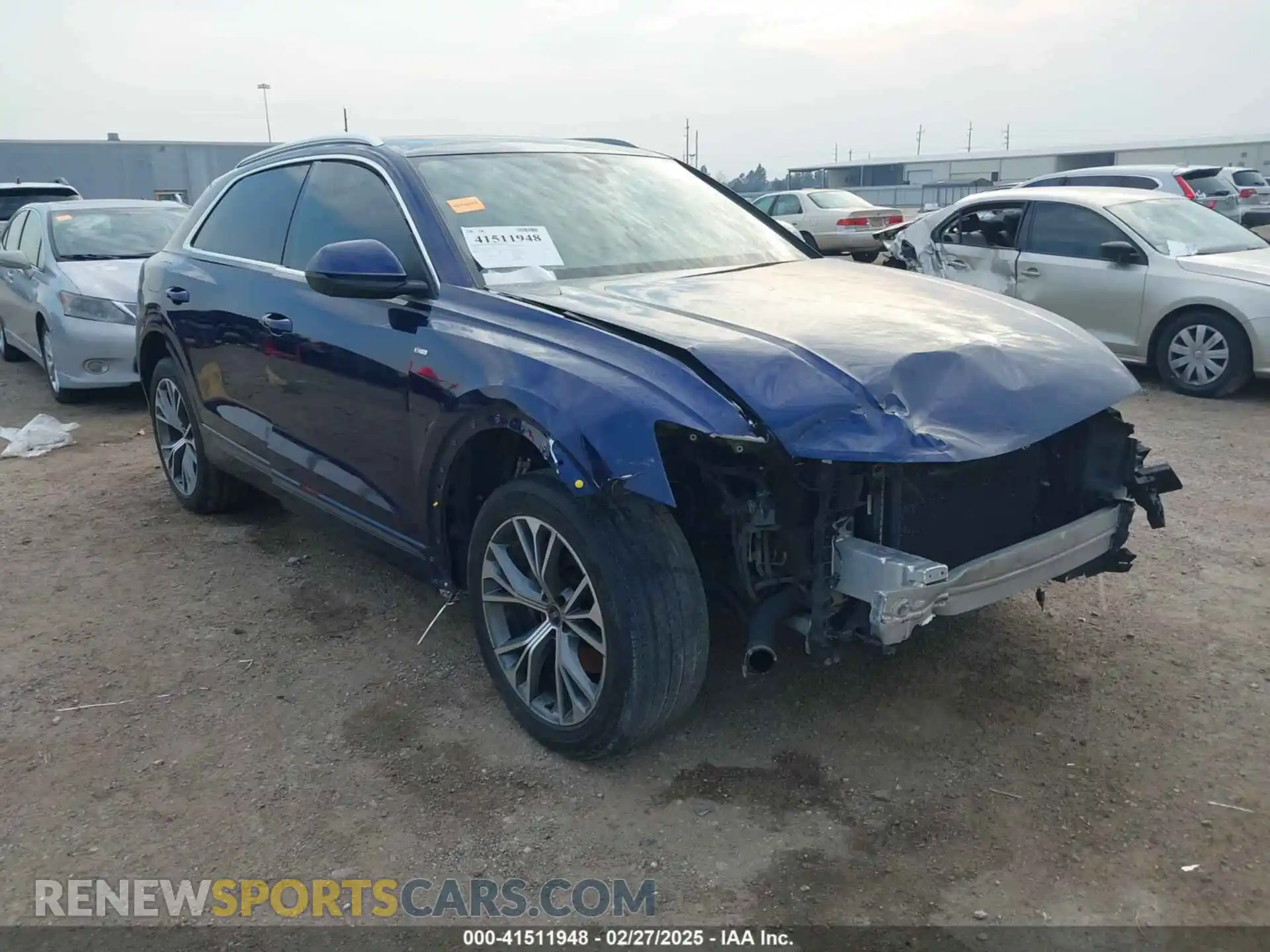 1 Photograph of a damaged car WA1EVAF17MD007971 AUDI Q8 2021