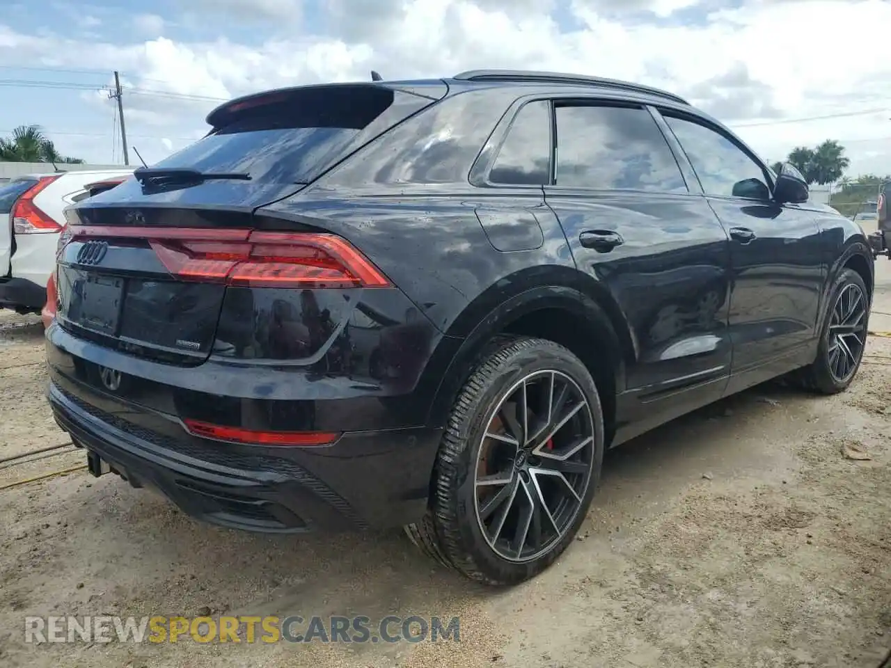 3 Photograph of a damaged car WA1EVAF17MD015228 AUDI Q8 2021