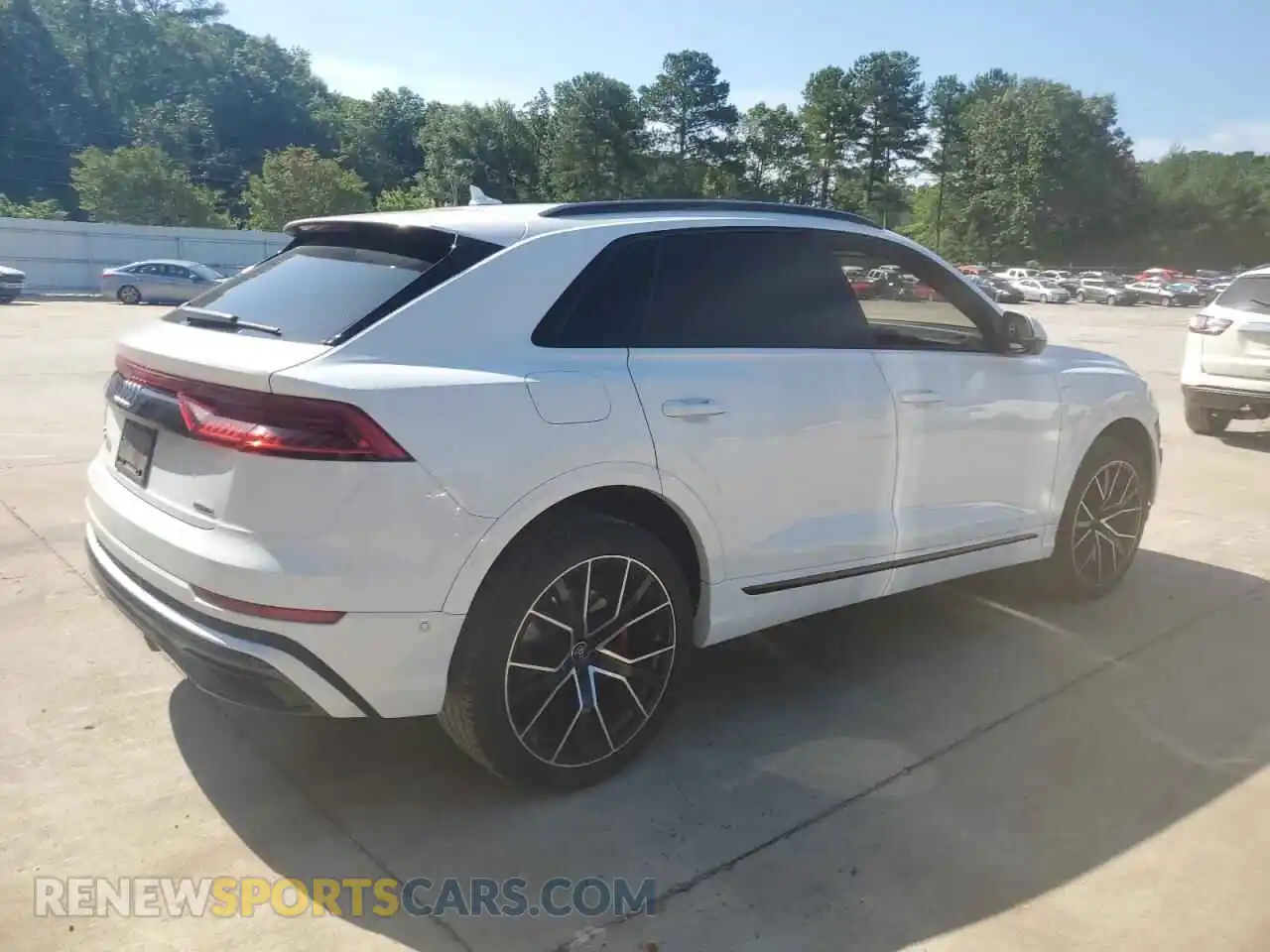 3 Photograph of a damaged car WA1EVAF1XMD001999 AUDI Q8 2021