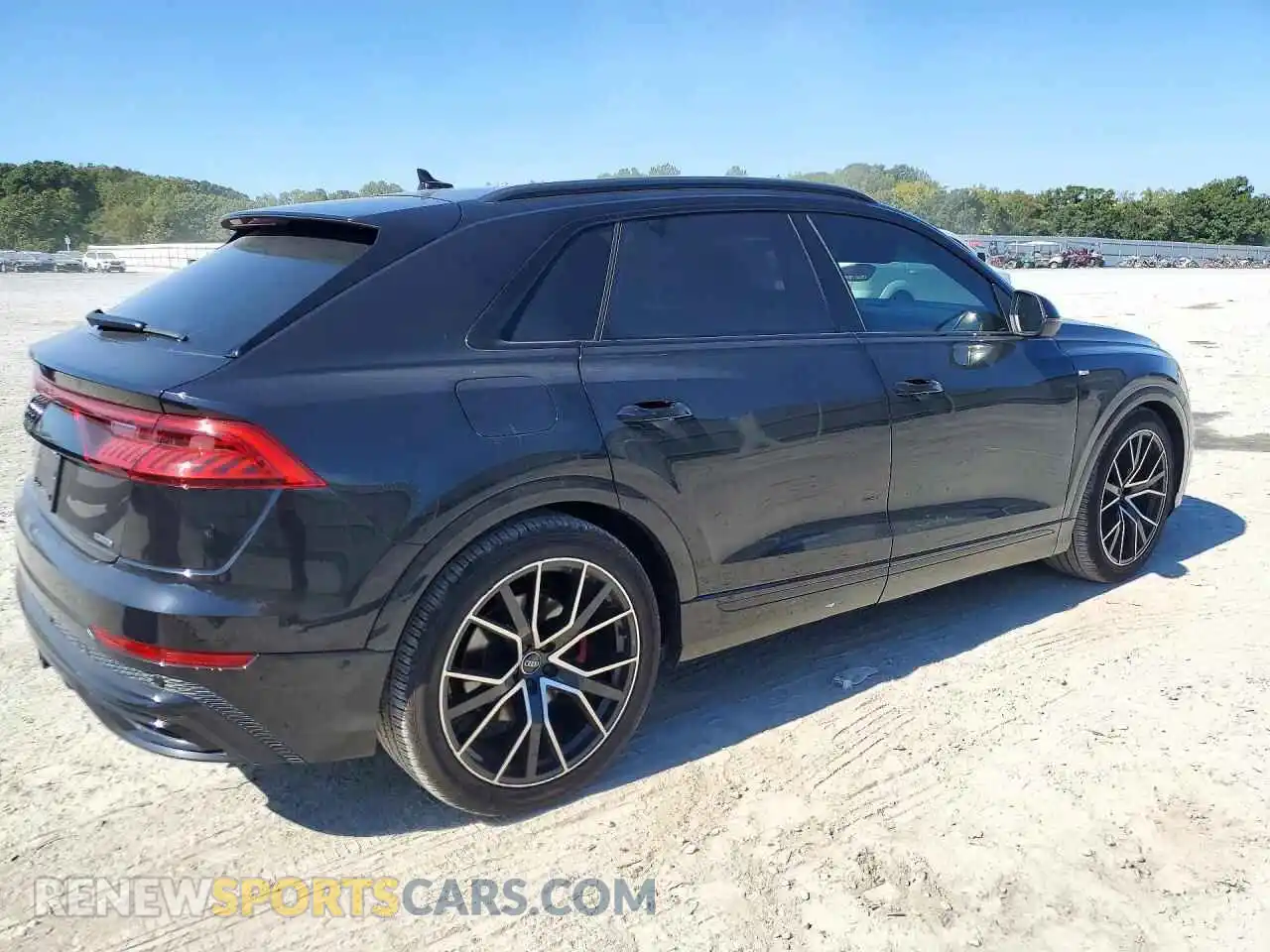 3 Photograph of a damaged car WA1FVAF14MD003624 AUDI Q8 2021