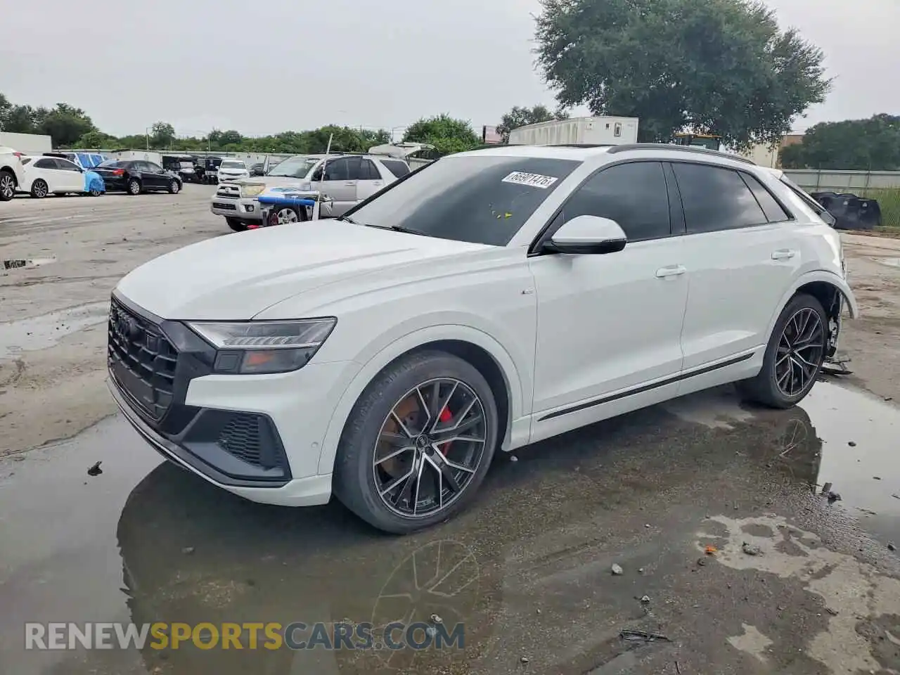 1 Фотография поврежденного автомобиля WA1FVAF16MD021638 AUDI Q8 2021