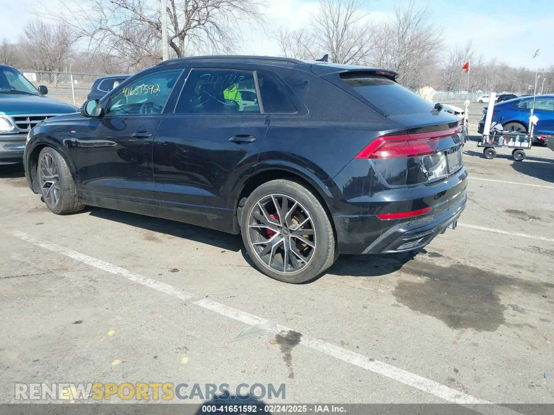 3 Photograph of a damaged car WA1FVAF18MD012276 AUDI Q8 2021
