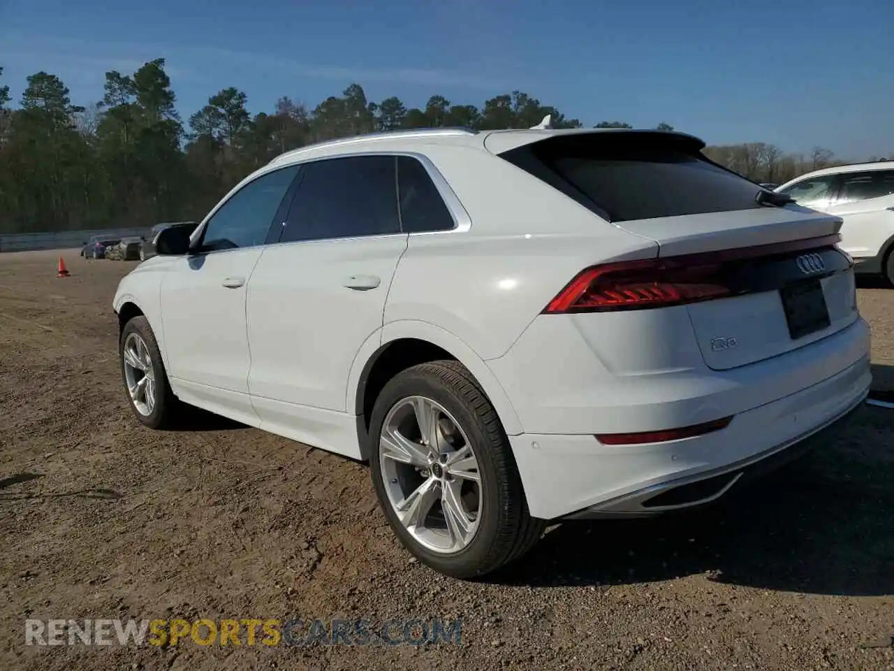 2 fotografías del automóvil dañado WA1AVBF15PD022526 AUDI Q8 2023