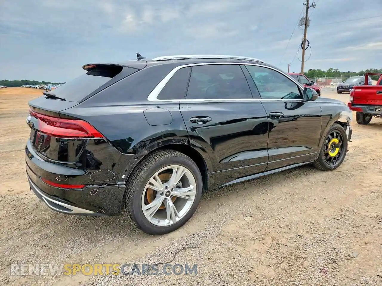 3 Фотография поврежденного автомобиля WA1AVBF19PD045971 AUDI Q8 2023