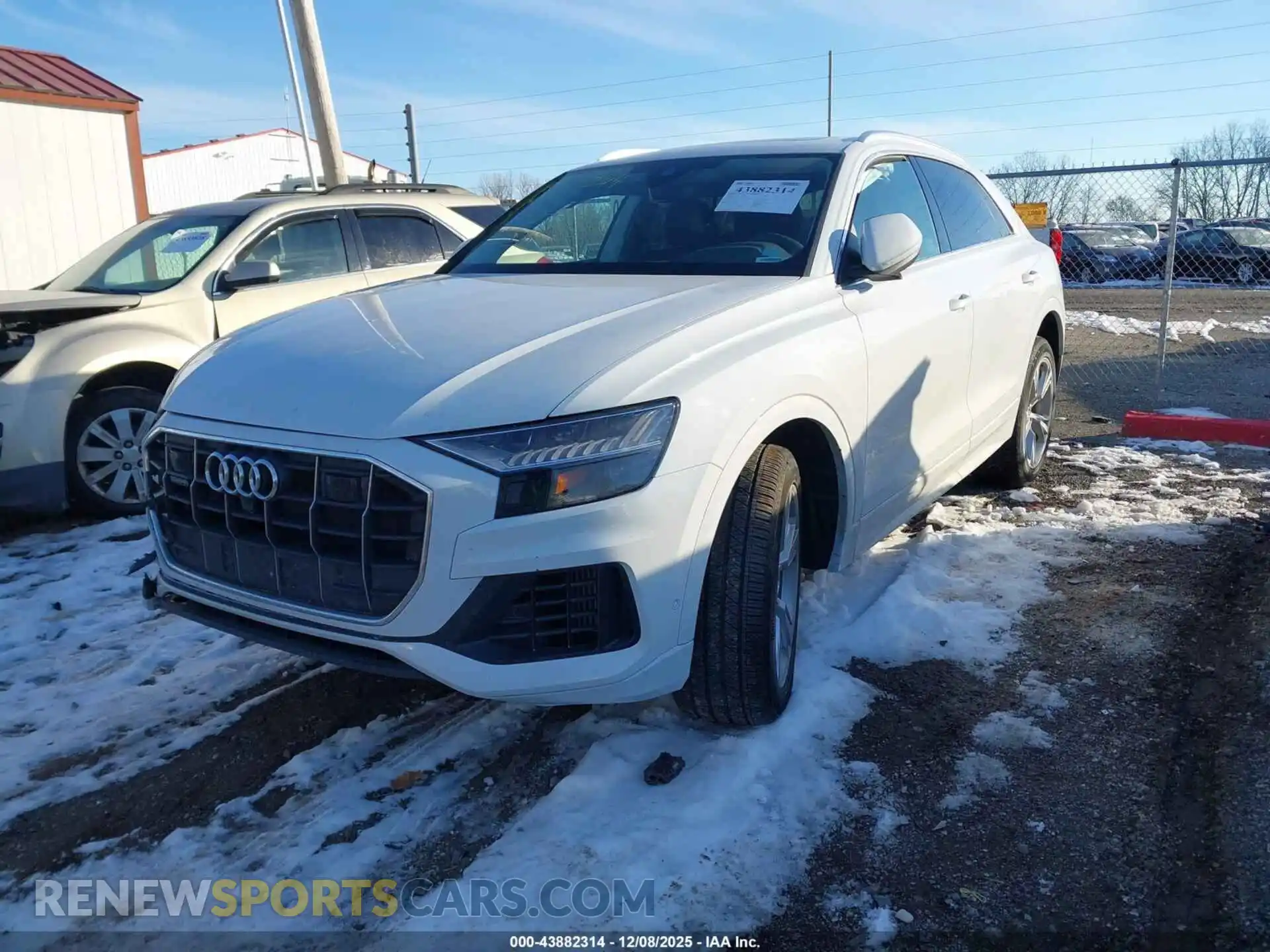 2 fotografías del automóvil dañado WA1BVBF12PD003548 AUDI Q8 2023