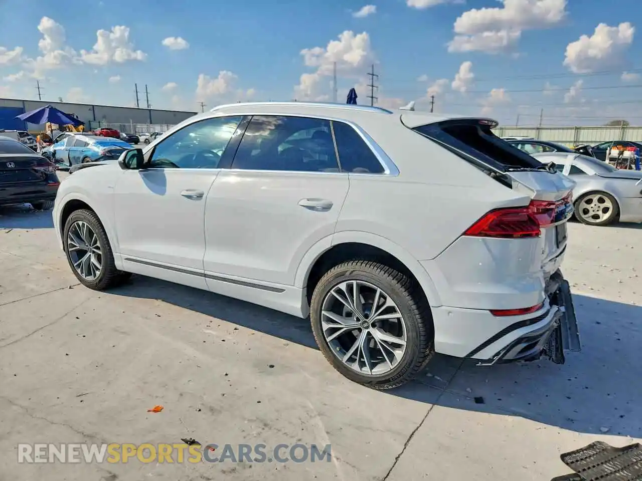 2 Фотография поврежденного автомобиля WA1EVBF13PD046695 AUDI Q8 2023