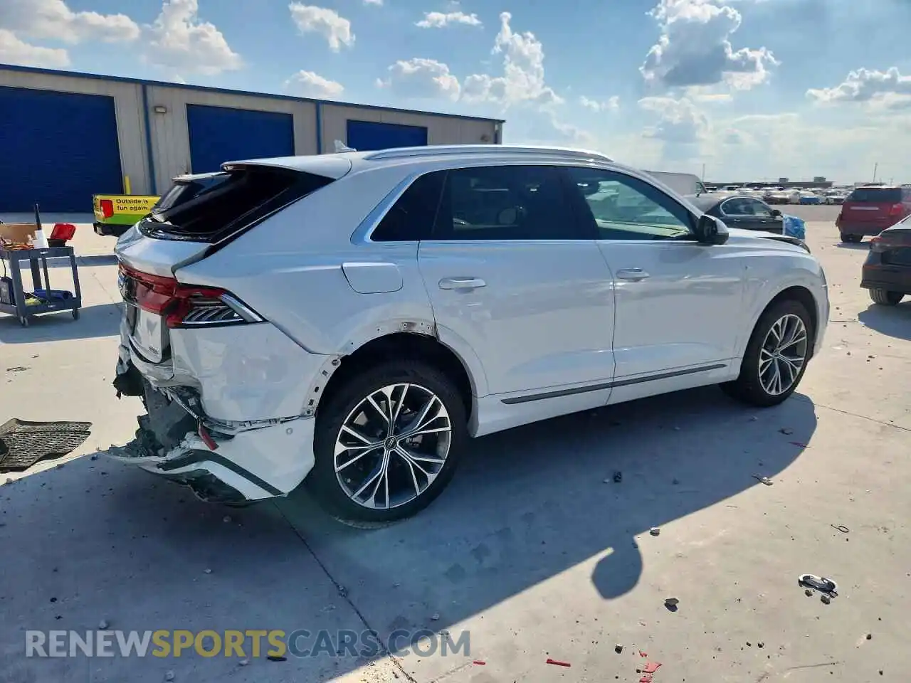 3 Фотография поврежденного автомобиля WA1EVBF13PD046695 AUDI Q8 2023