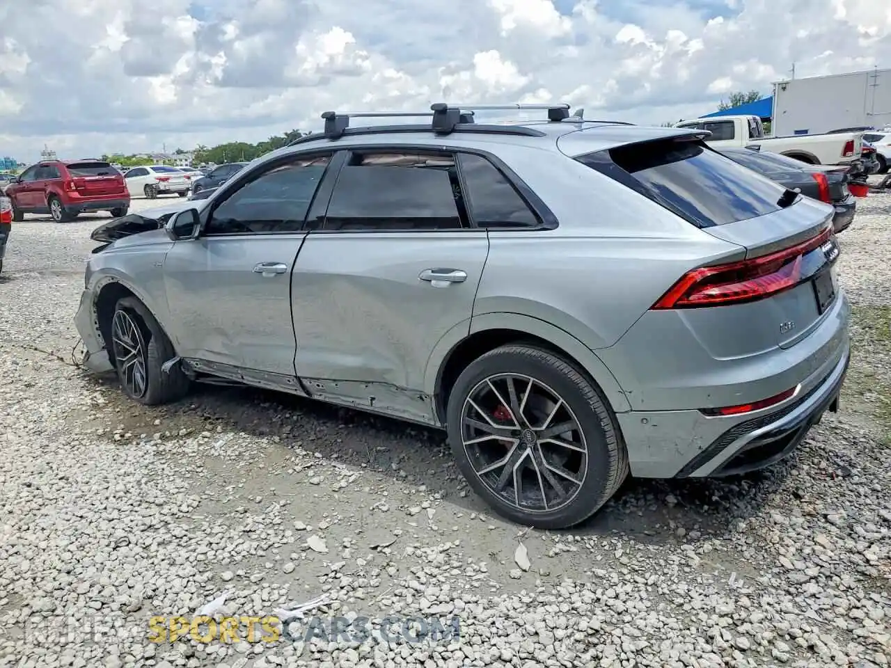 2 fotografías del automóvil dañado WA1EVBF14PD041487 AUDI Q8 2023
